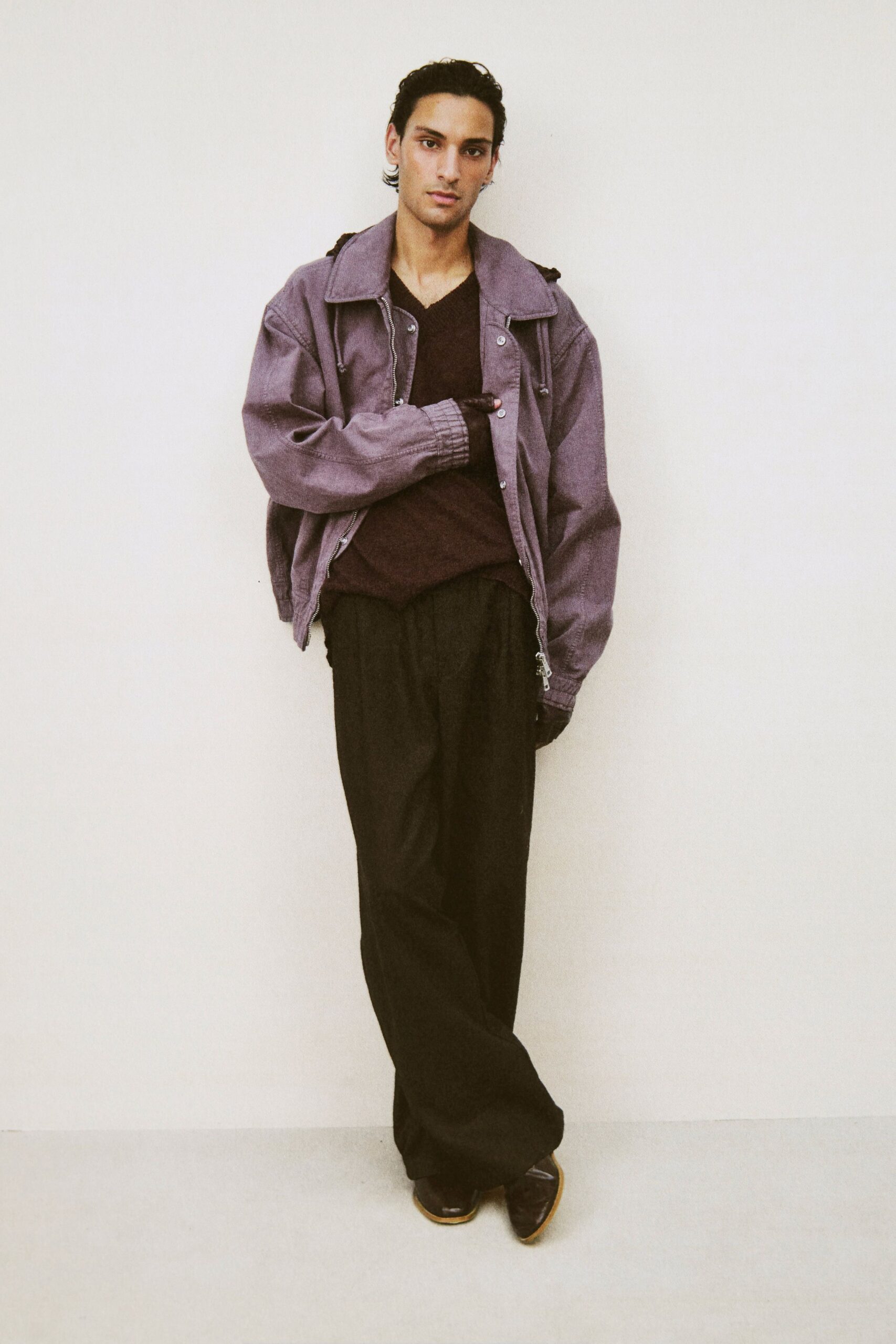 purple denim jacket black shirt wide-leg pants