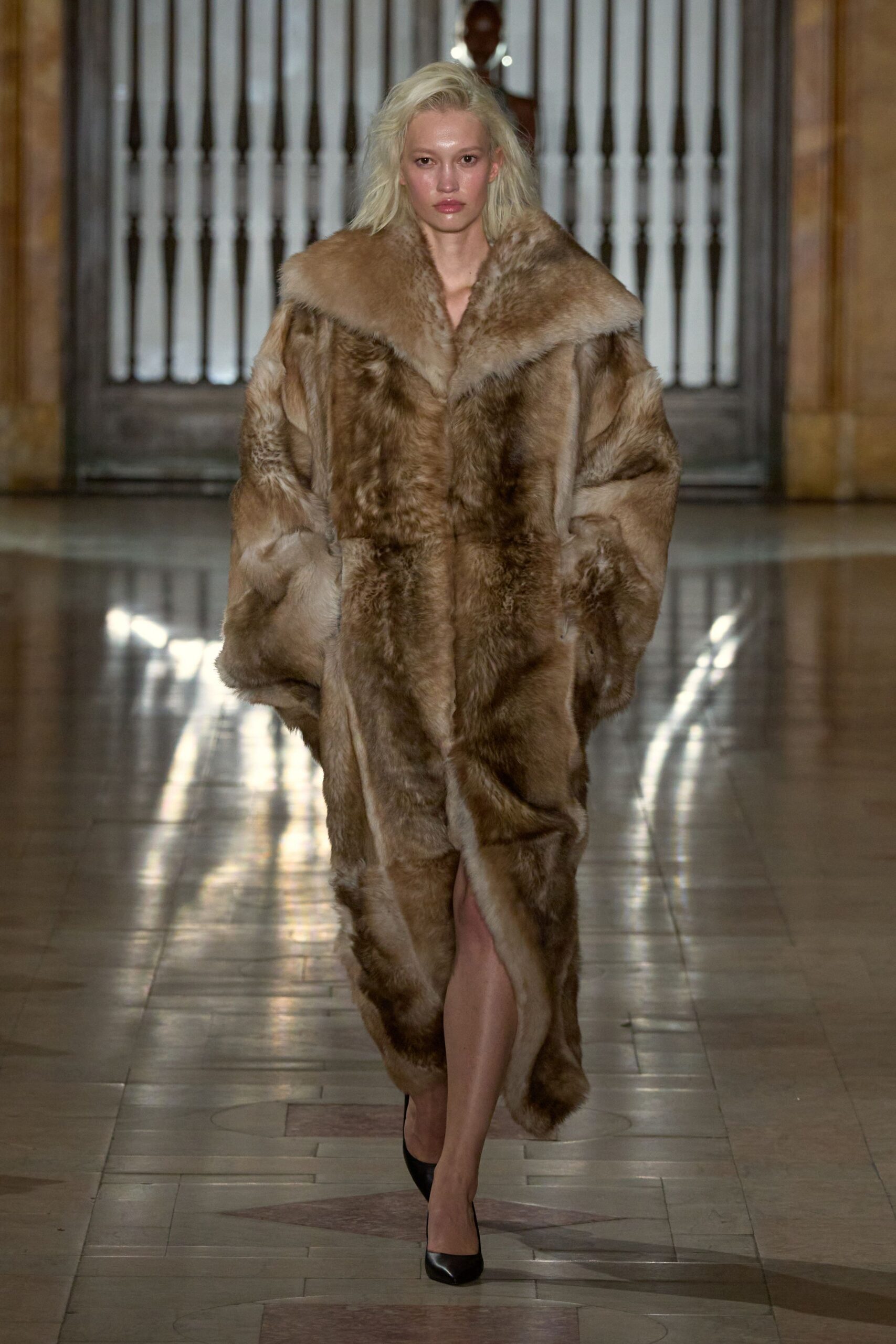 brown fur long-sleeve collared relaxed draped maxi coat