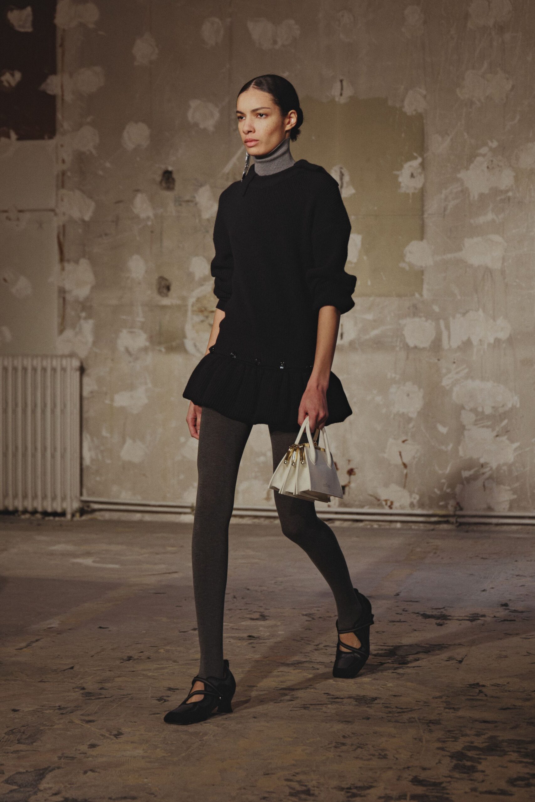 gray cotton fitted leggings