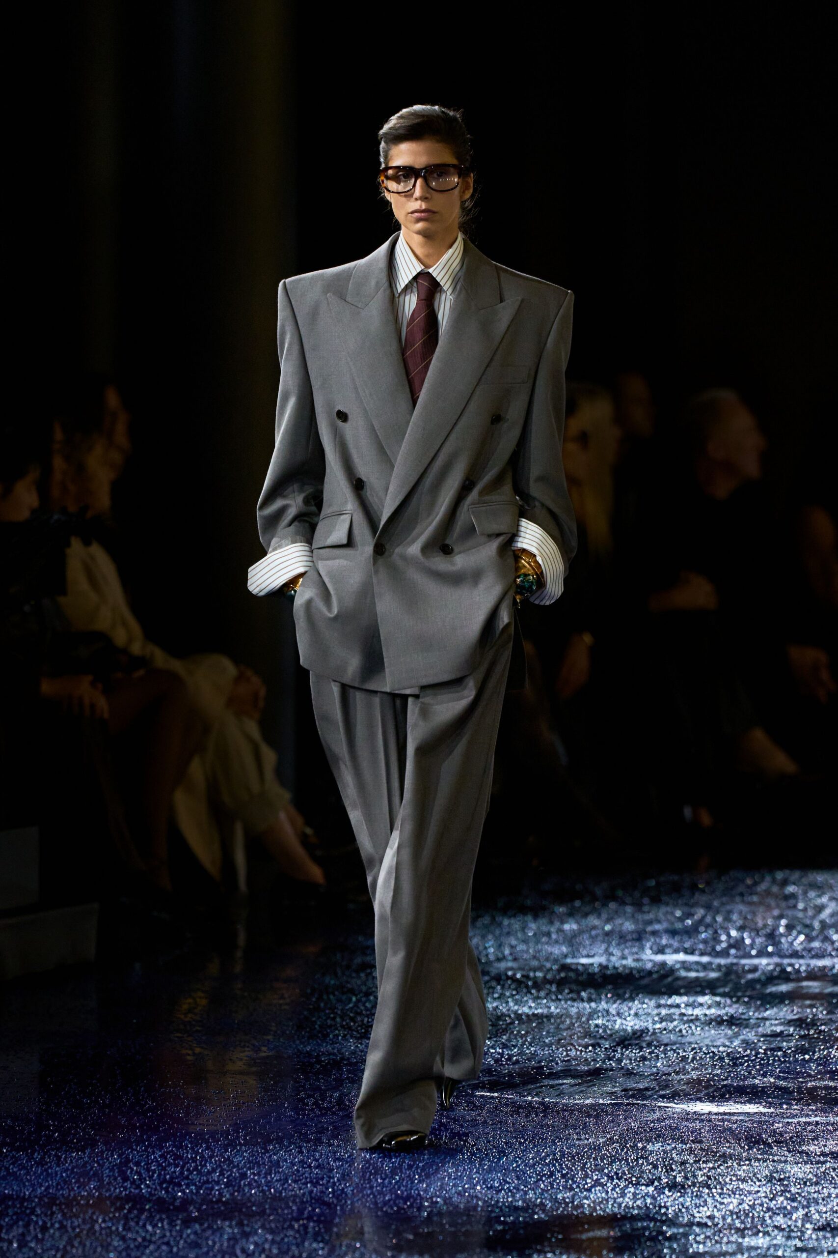 gray wool long-sleeve collared tailored buttoned wide-leg suit