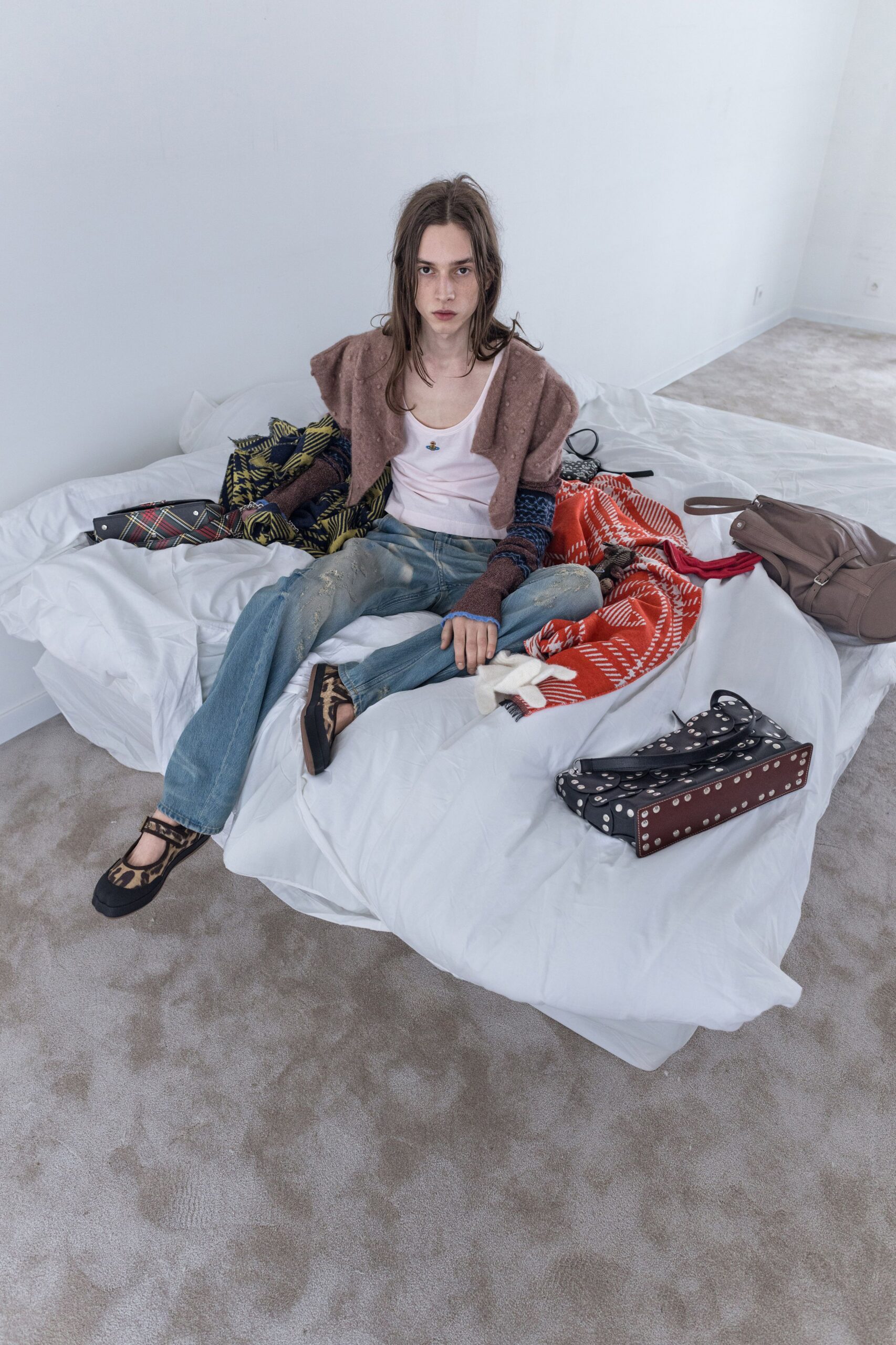 brown wool long-sleeve relaxed buttoned jacket