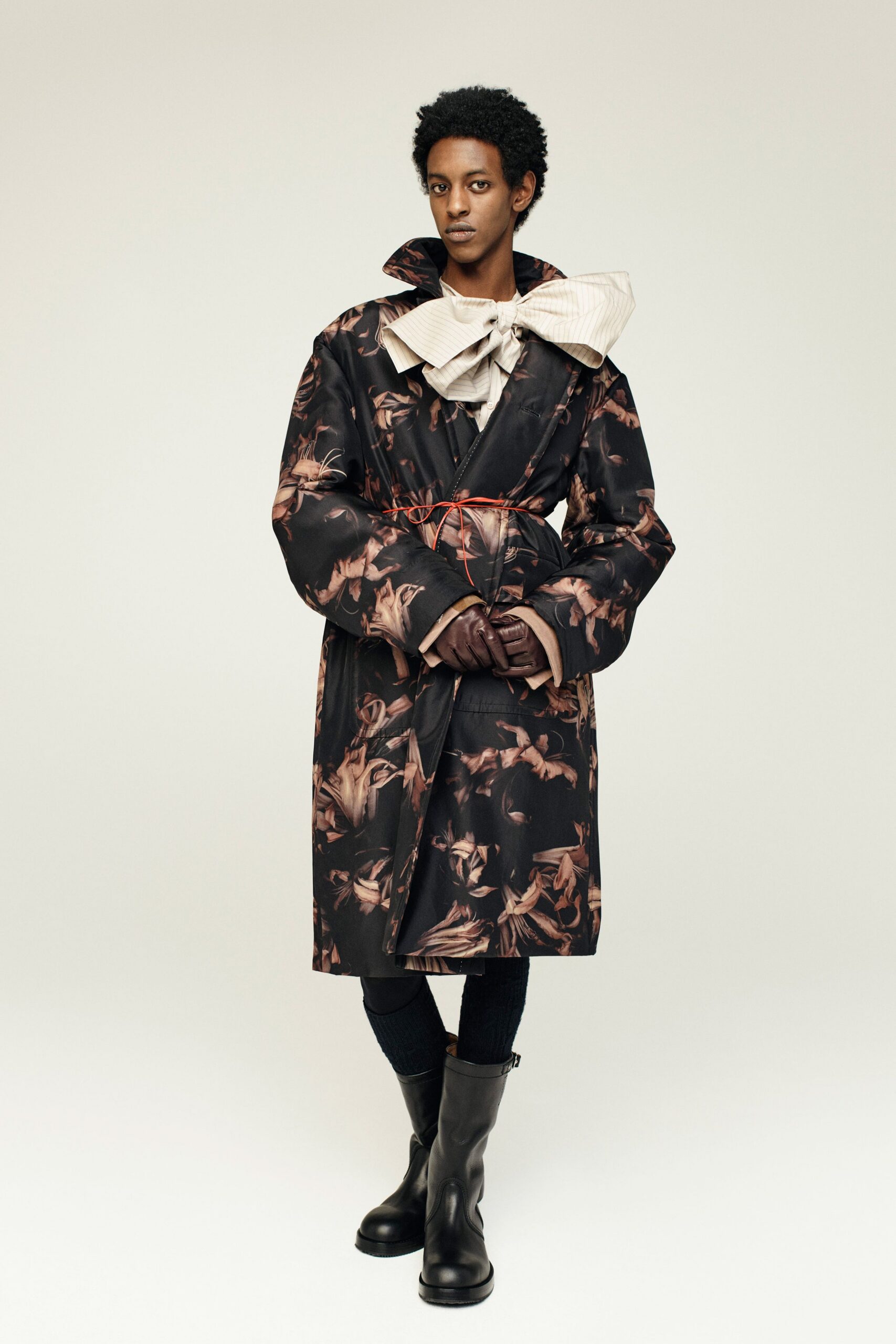 black multi-printed relaxed coat