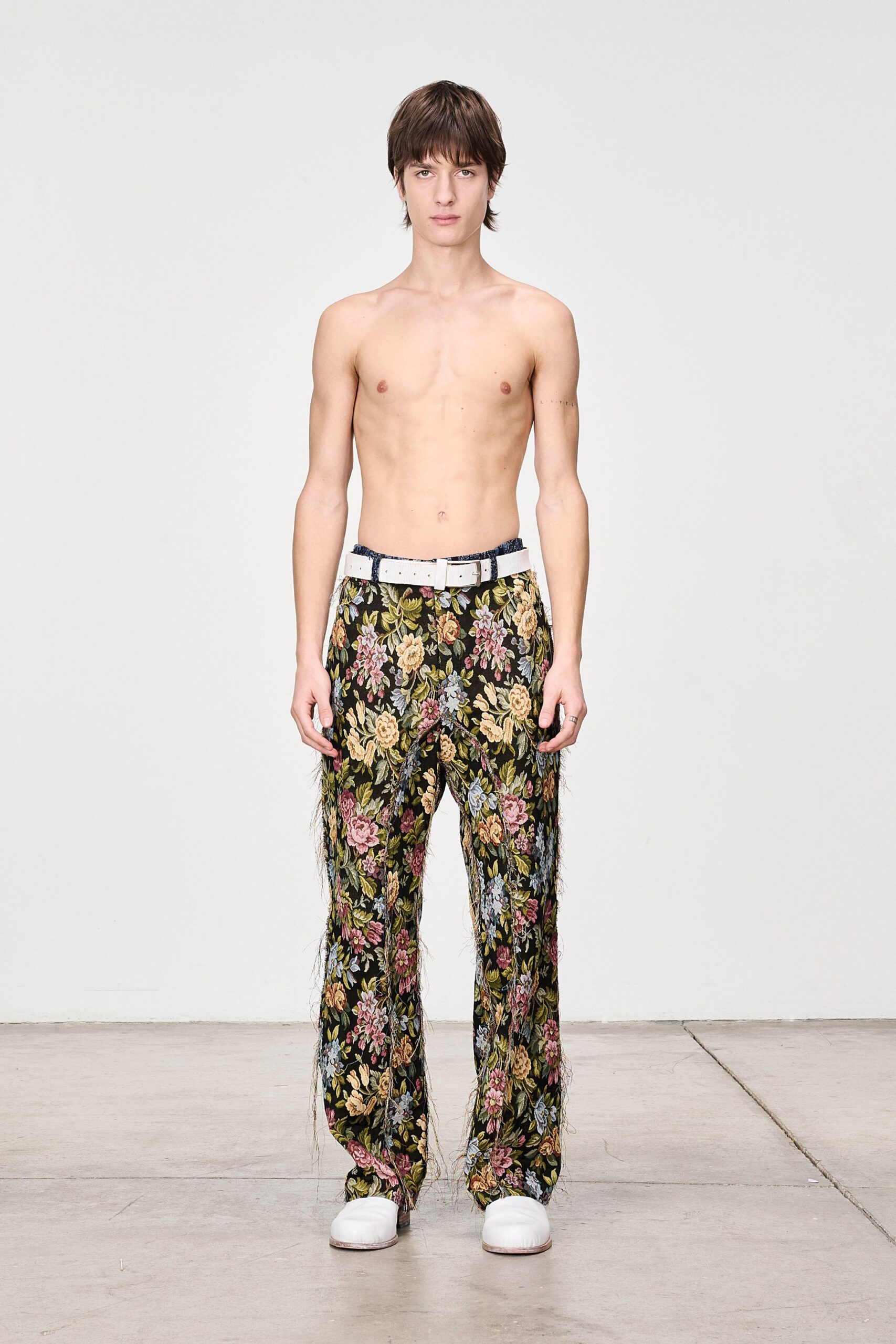 floral relaxed pants with white shoes
