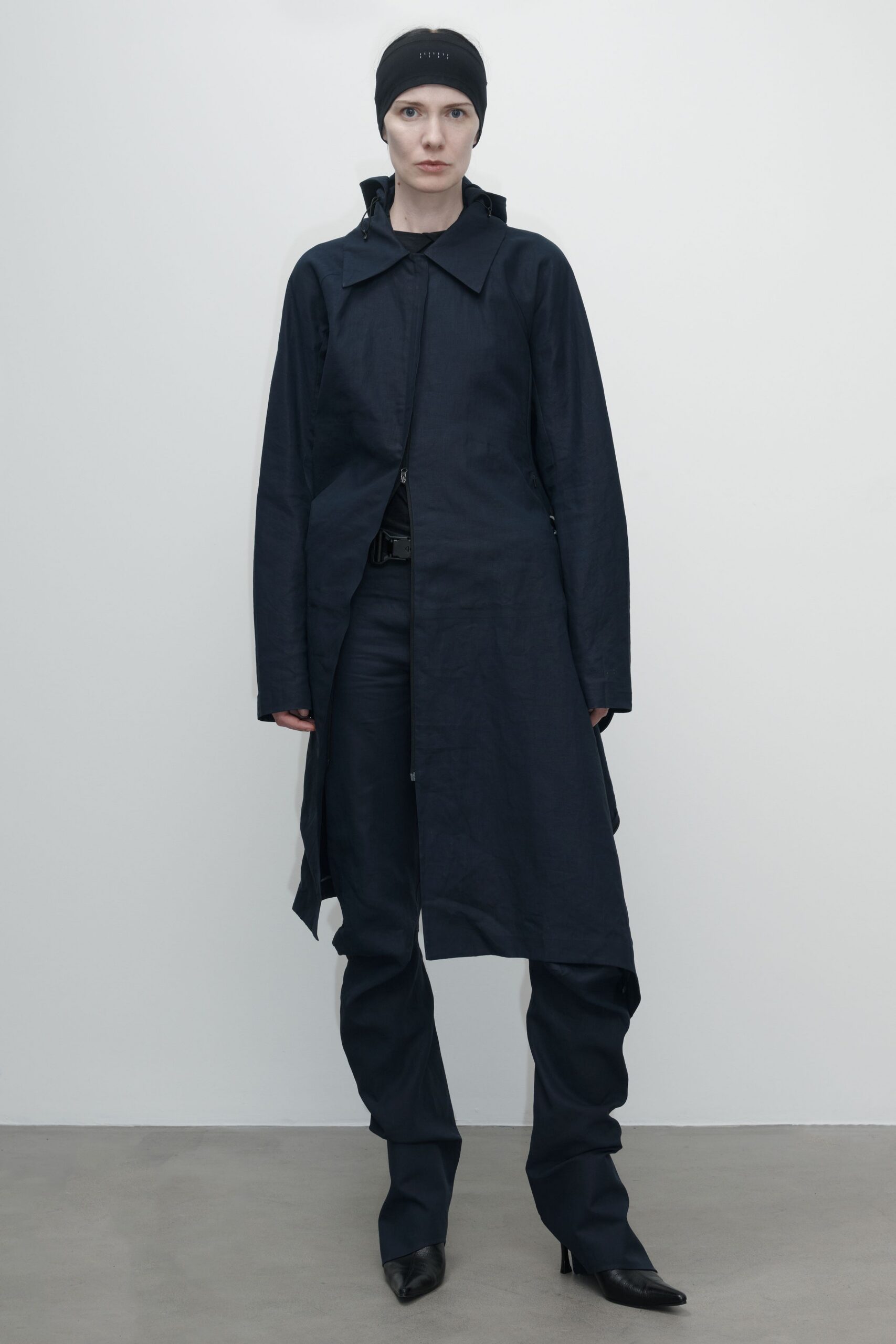 black relaxed coat with slim pants
