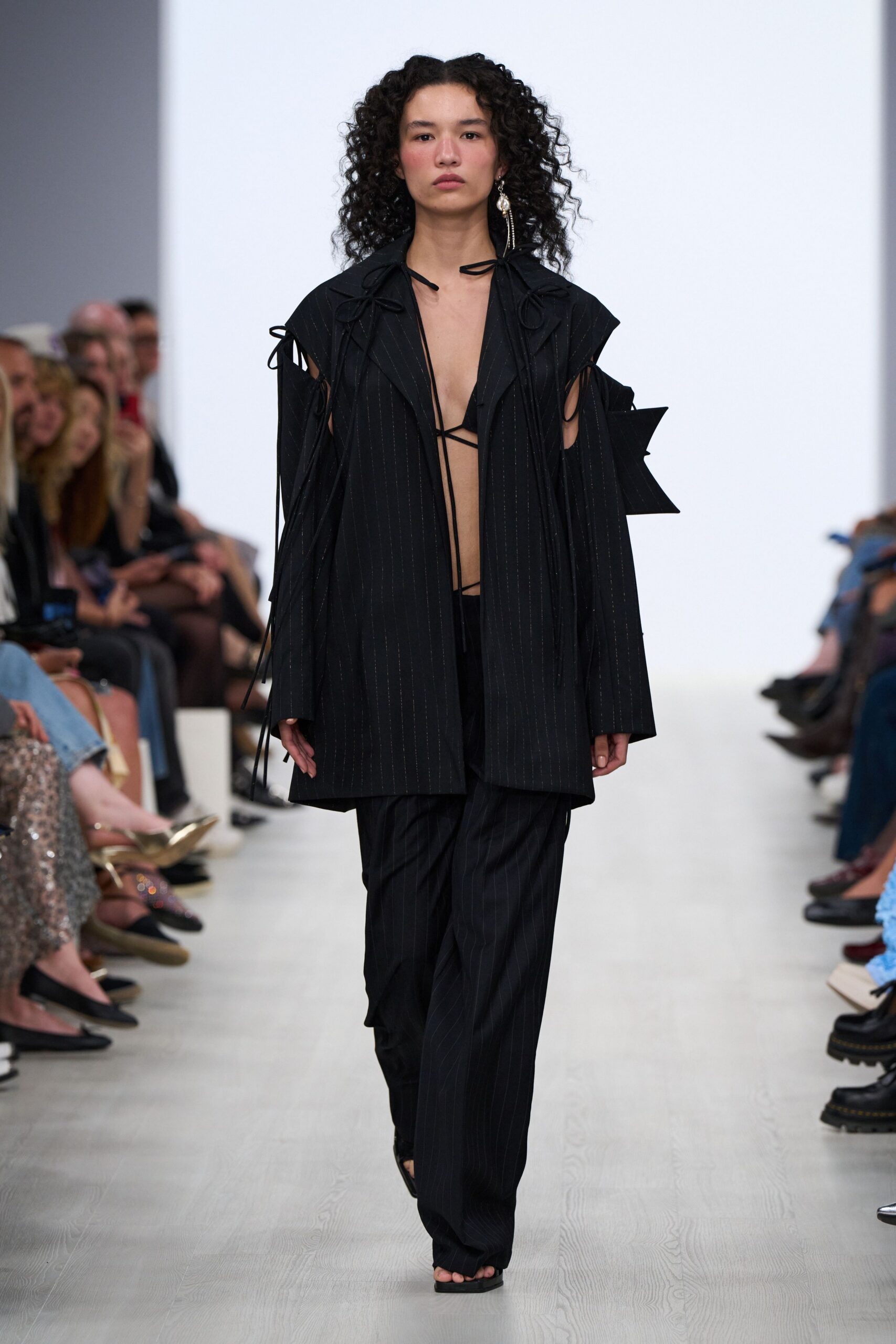 black silk long-sleeve collared relaxed layered zippered jacket