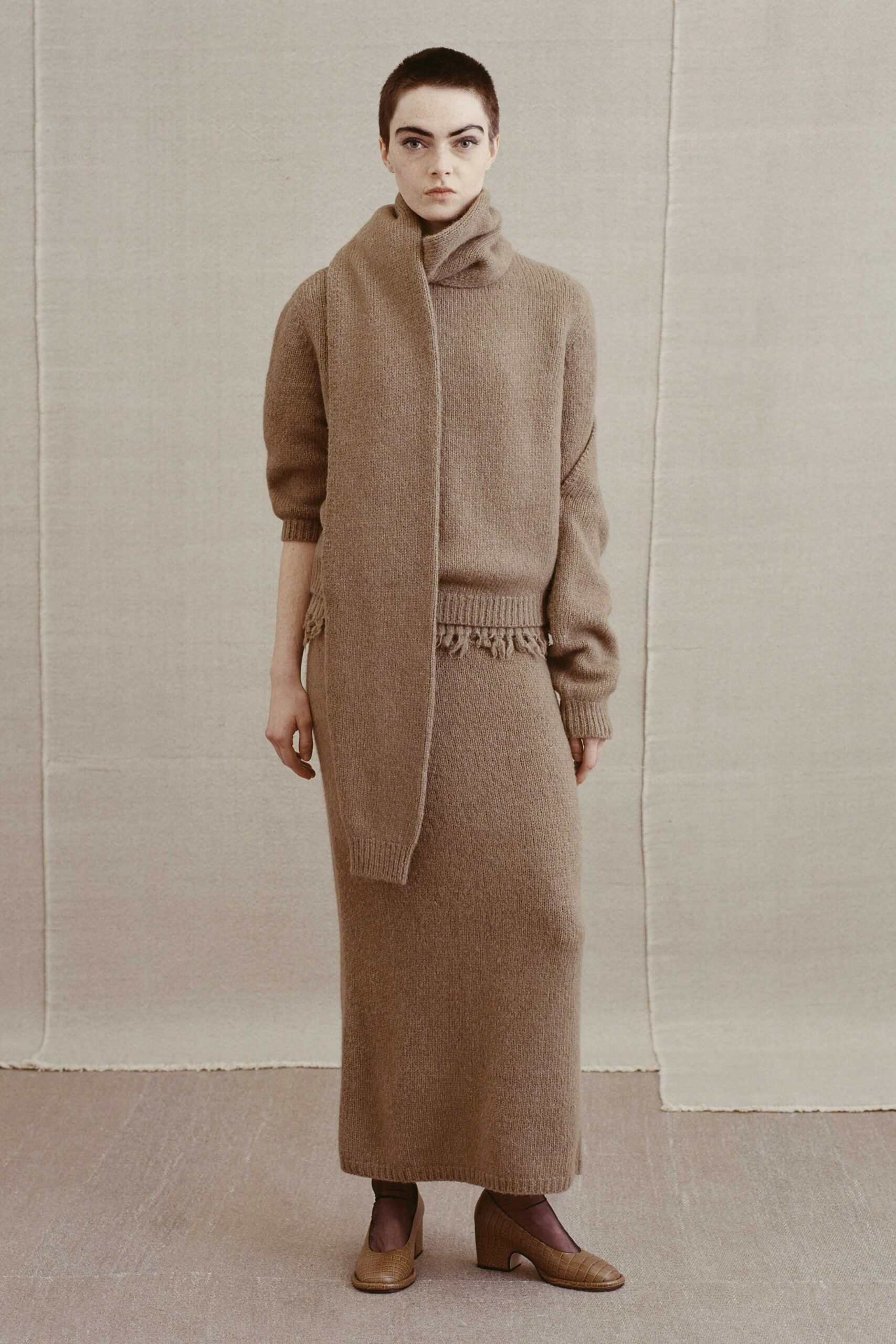 beige wool fitted straight-leg maxi skirt