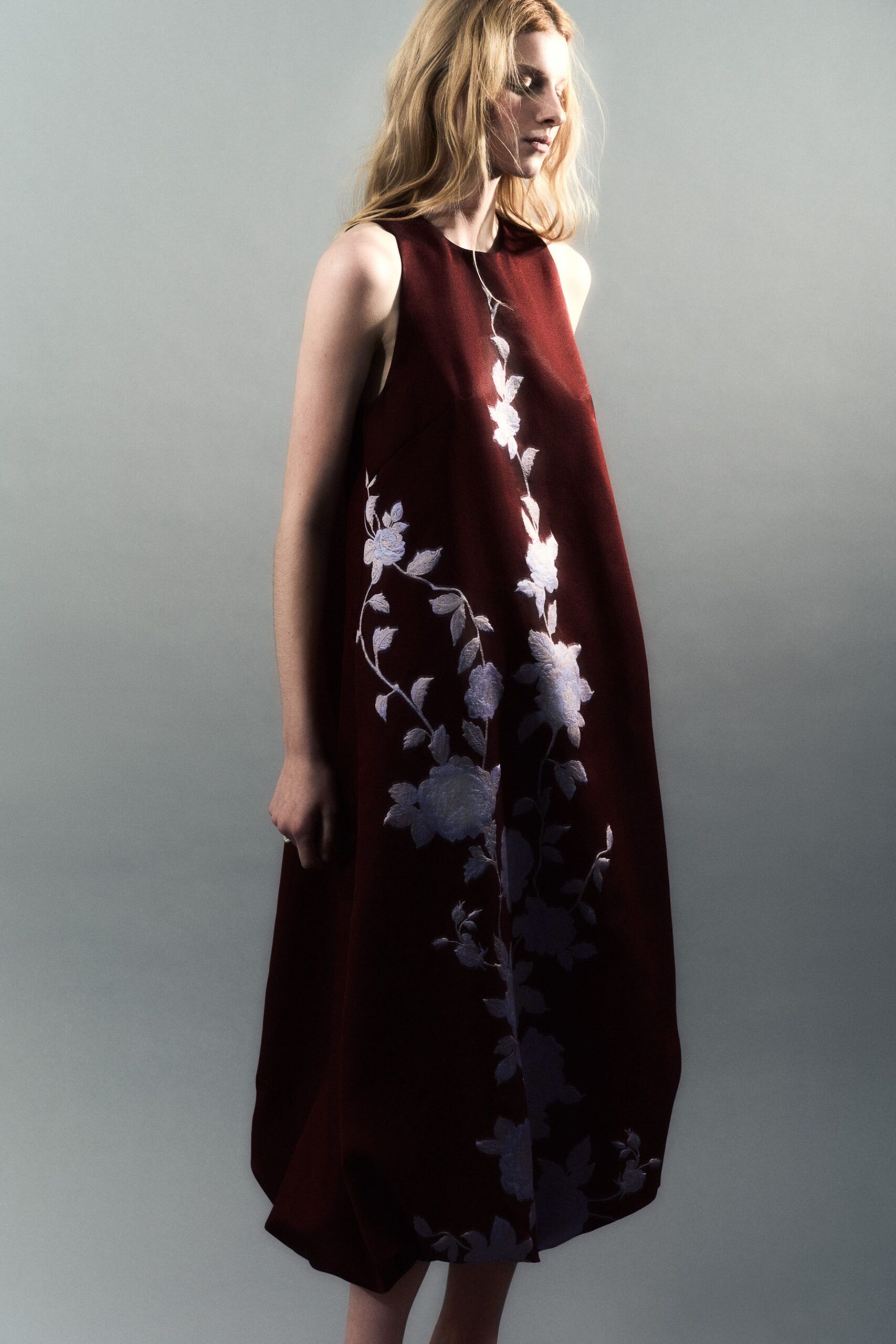 maroon wool sleeveless dress