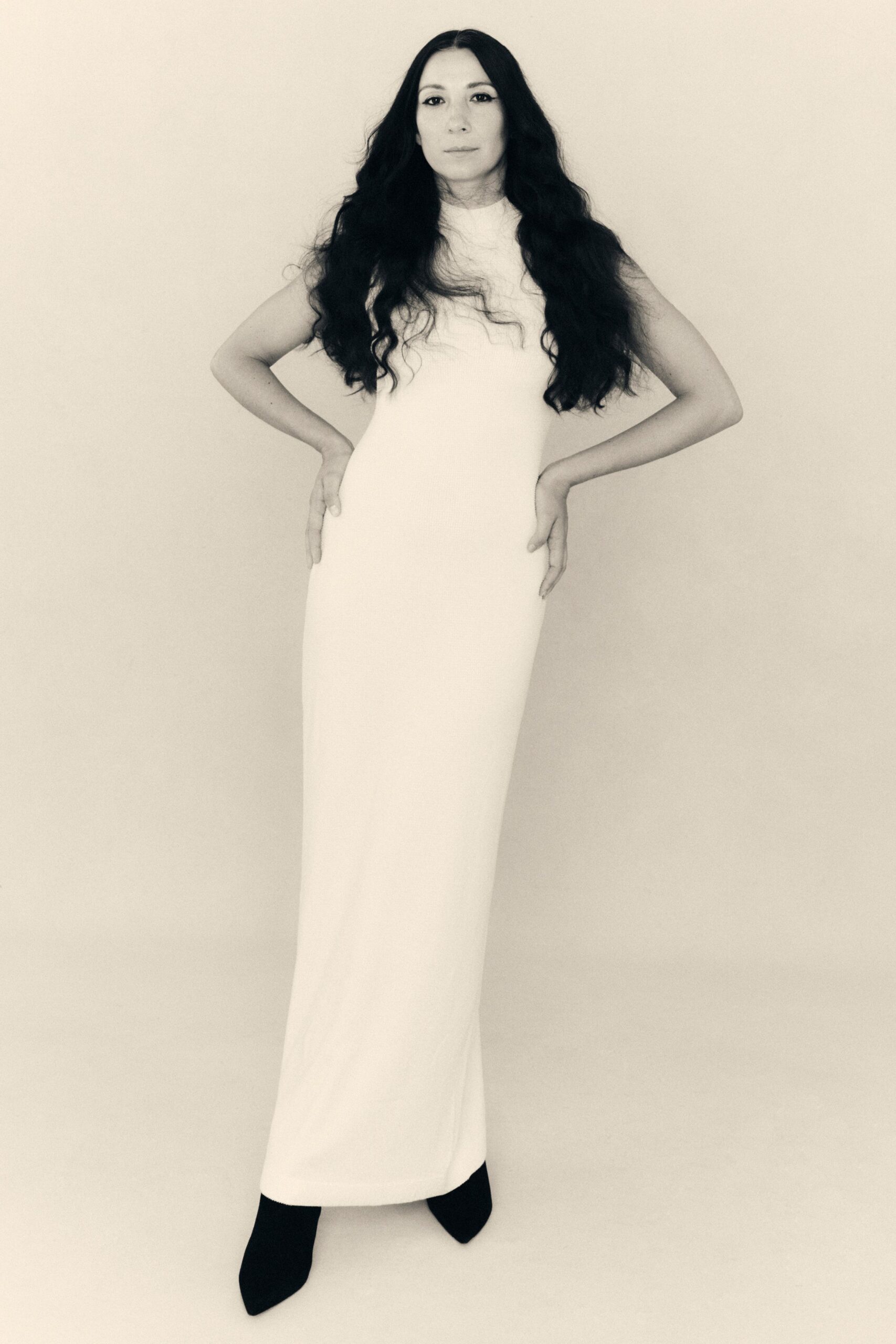 white fitted sleeveless gown