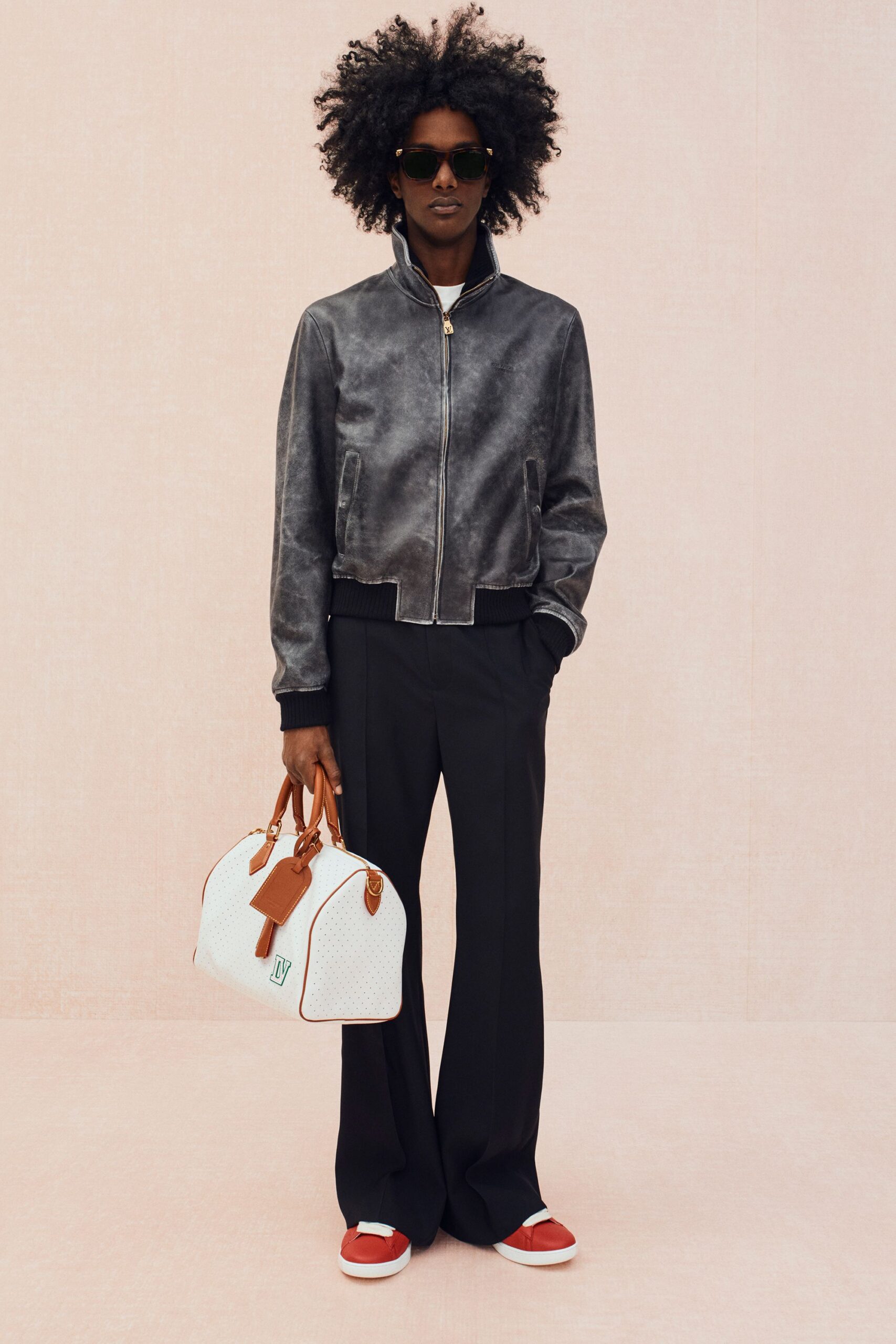 gray leather long-sleeve collared fitted zippered jacket
