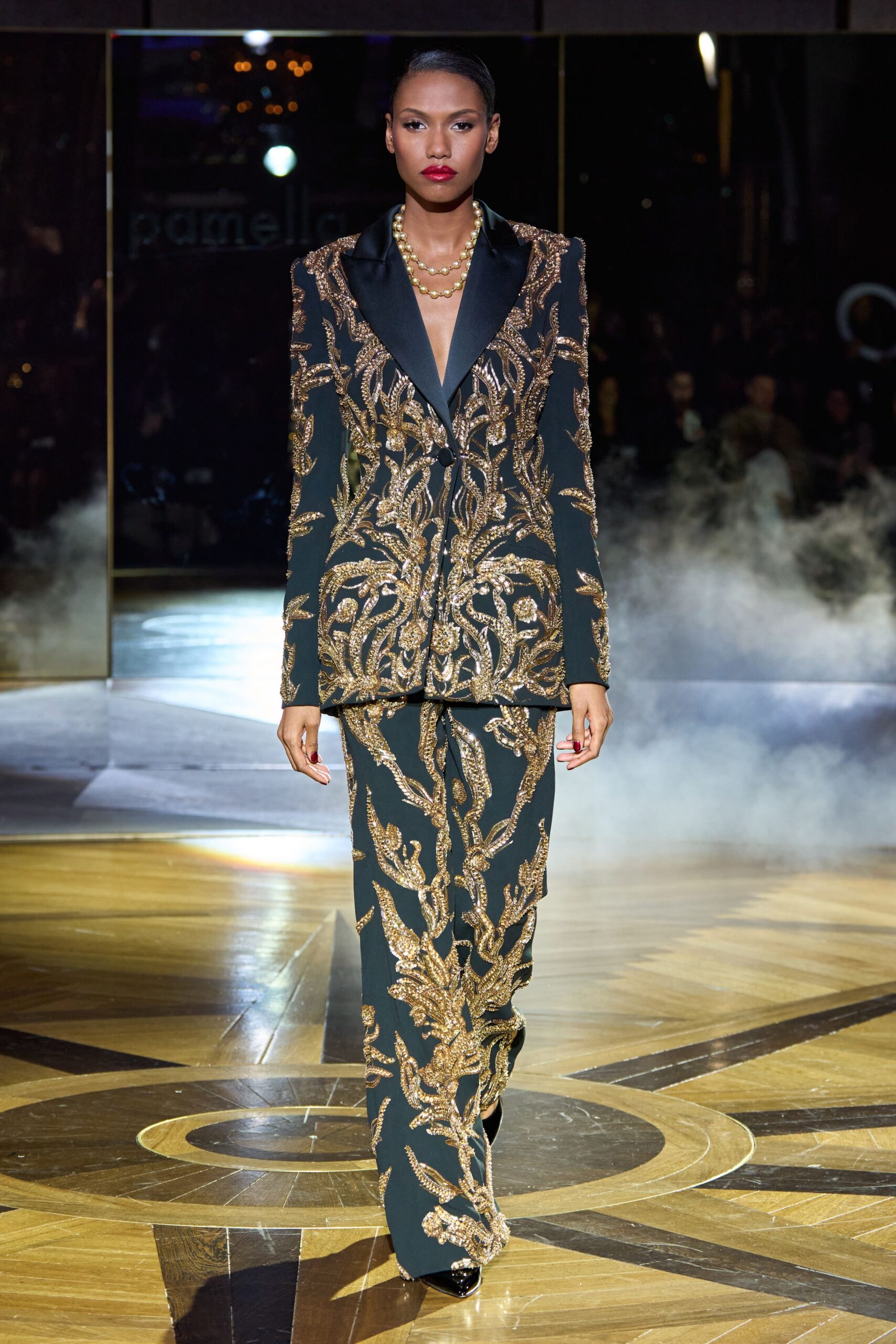 black silk long-sleeve collared tailored embroidered suit