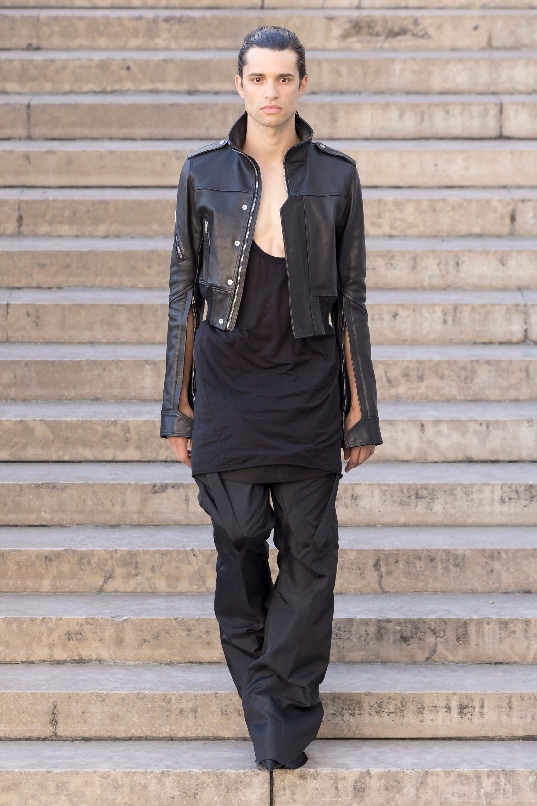 black cotton relaxed cargo pants