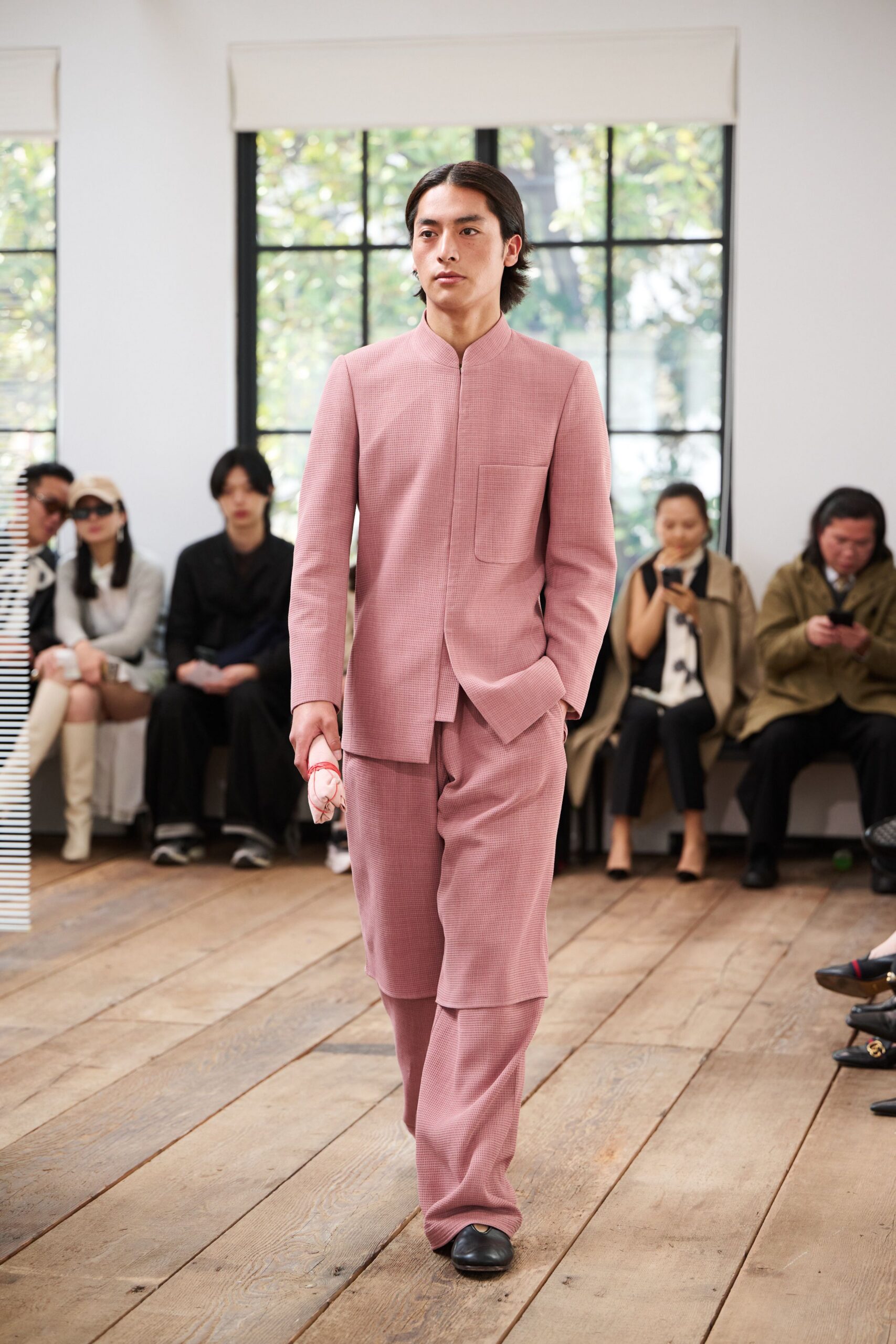 pink cotton long-sleeve collared tailored buttoned suit
