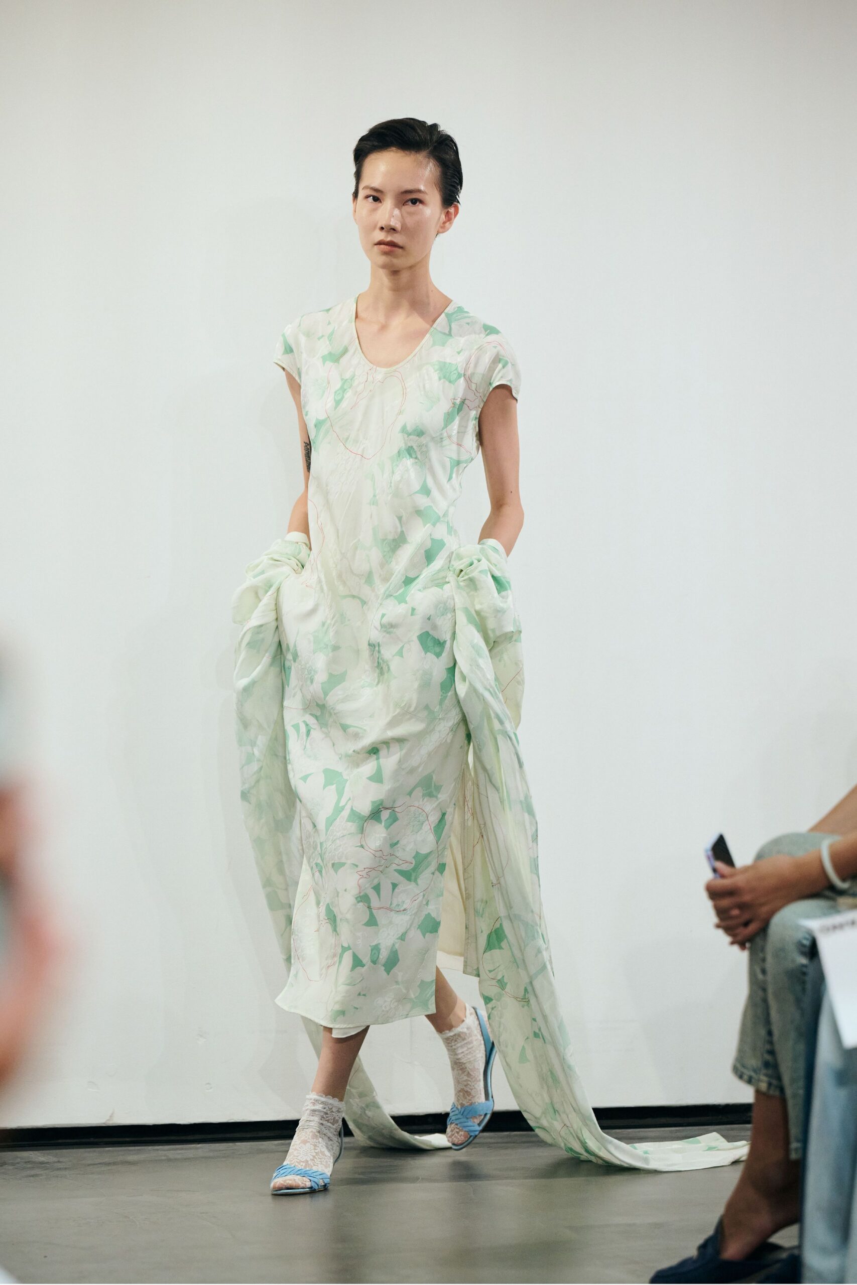 white silk short-sleeve scoop-neck fitted floral layered dress