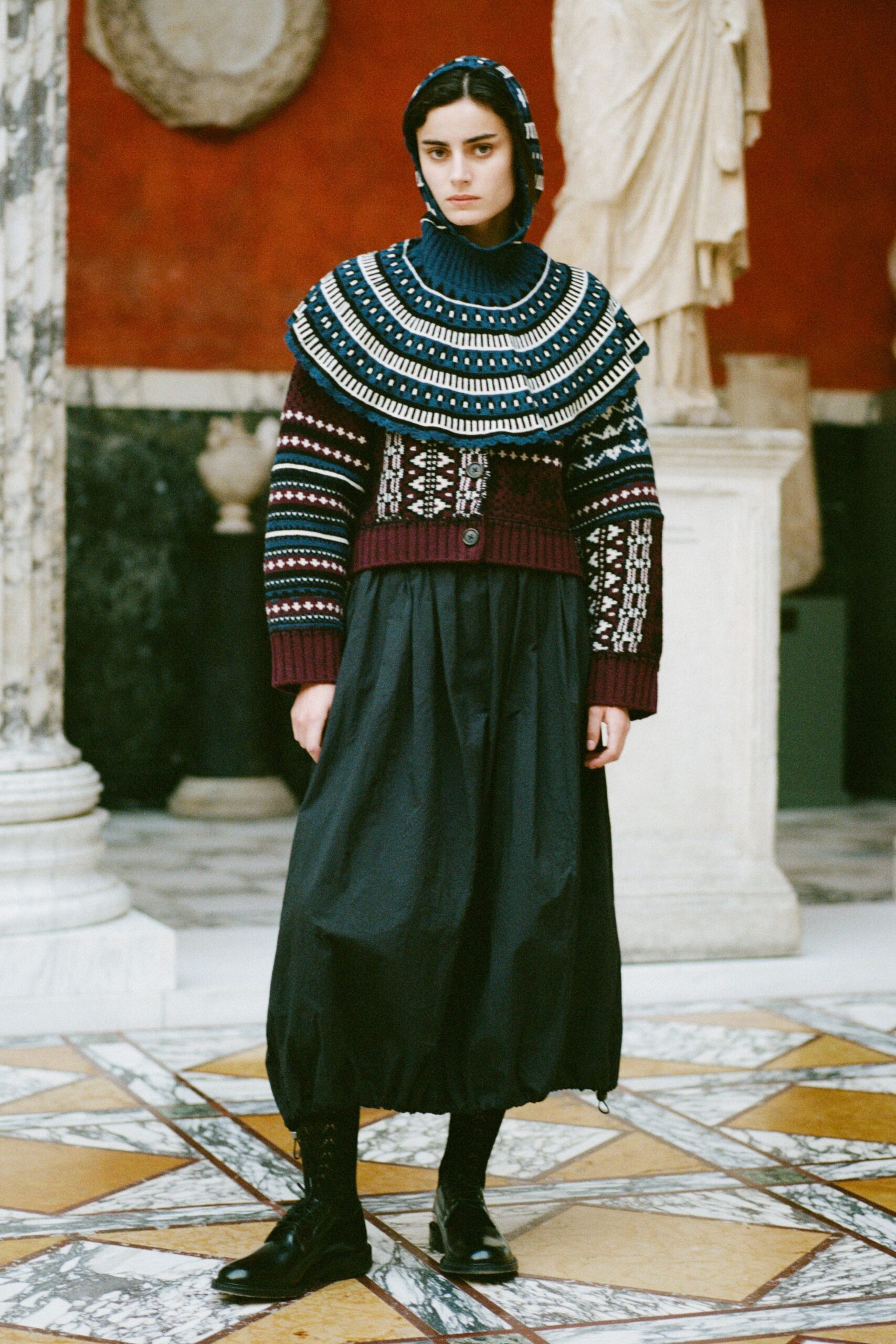 black wool long-sleeve collared fitted embroidered sweater