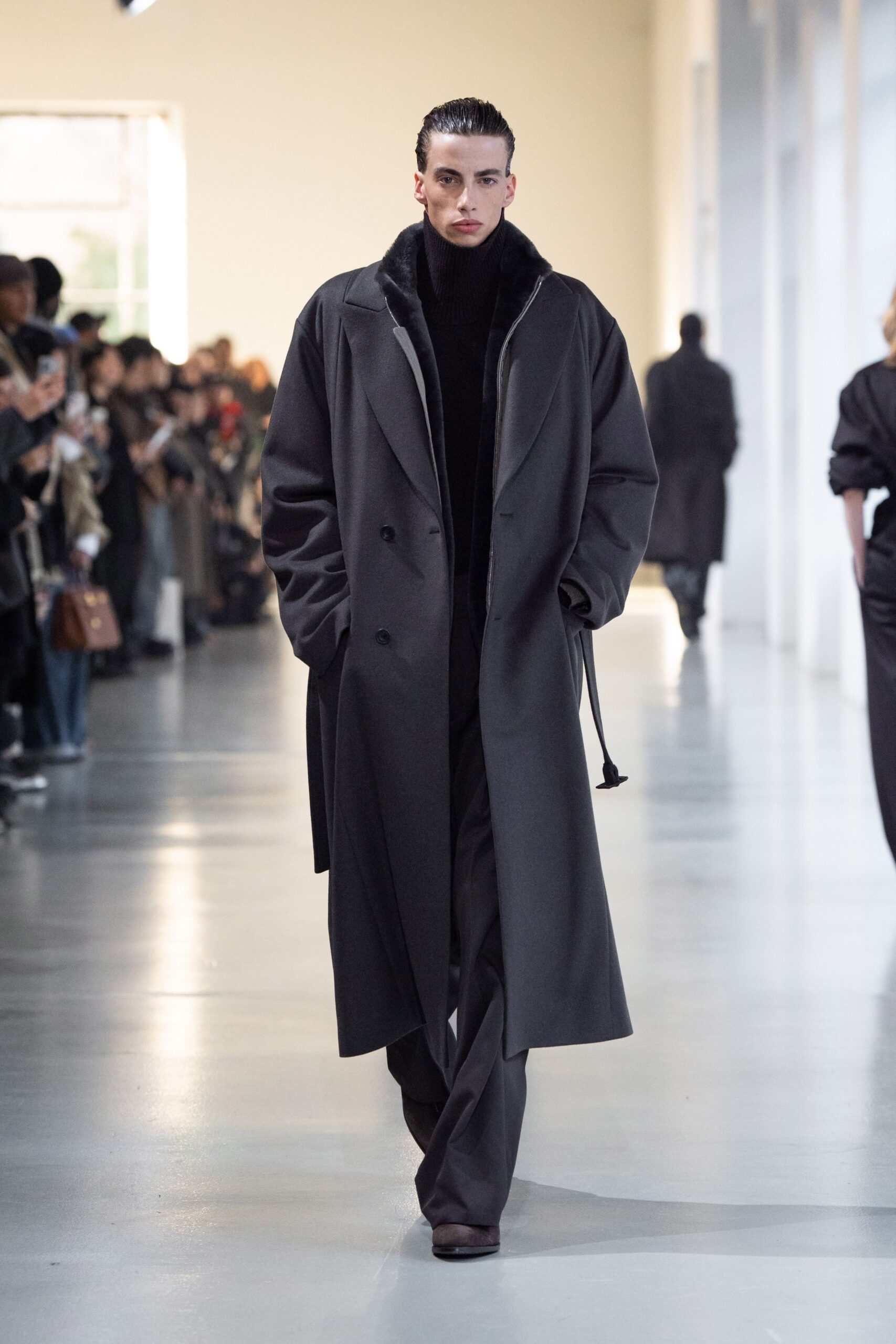 oversized black wool coat