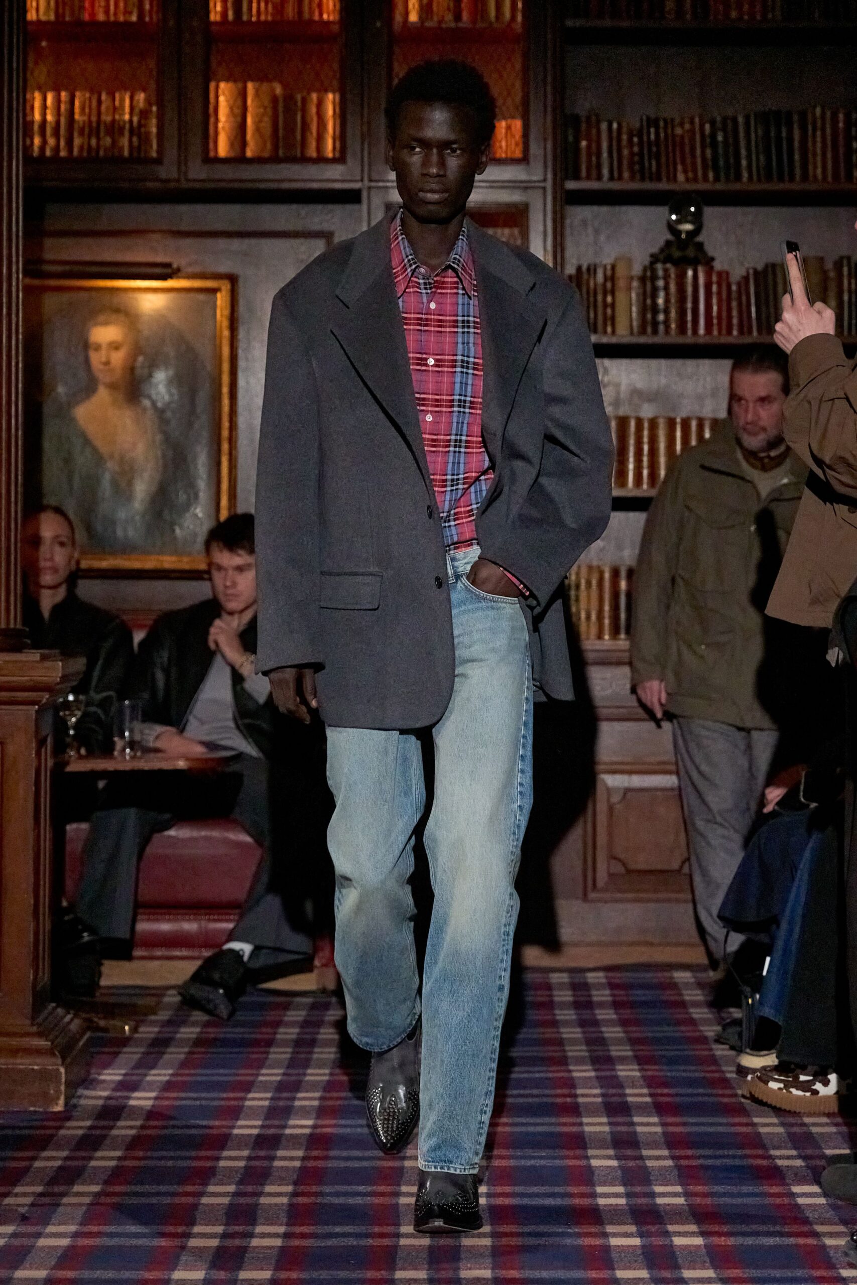 gray wool long-sleeve collared relaxed buttoned jacket