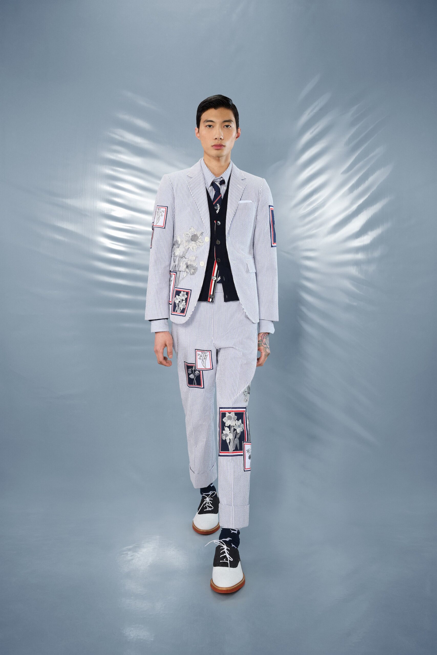 blue cotton long-sleeve collared tailored buttoned embroidered suit