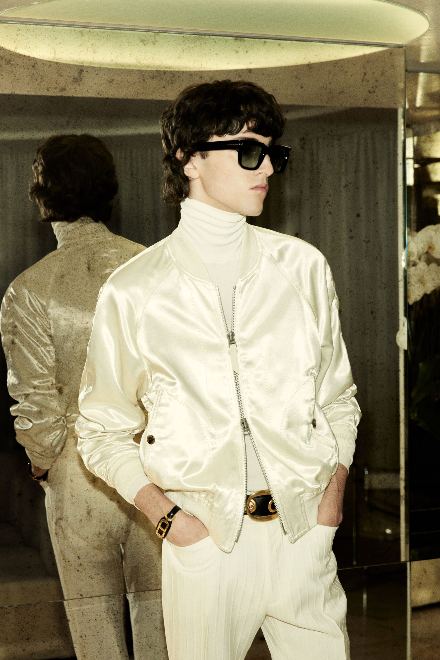 white satin long-sleeve collared fitted zippered shiny jacket