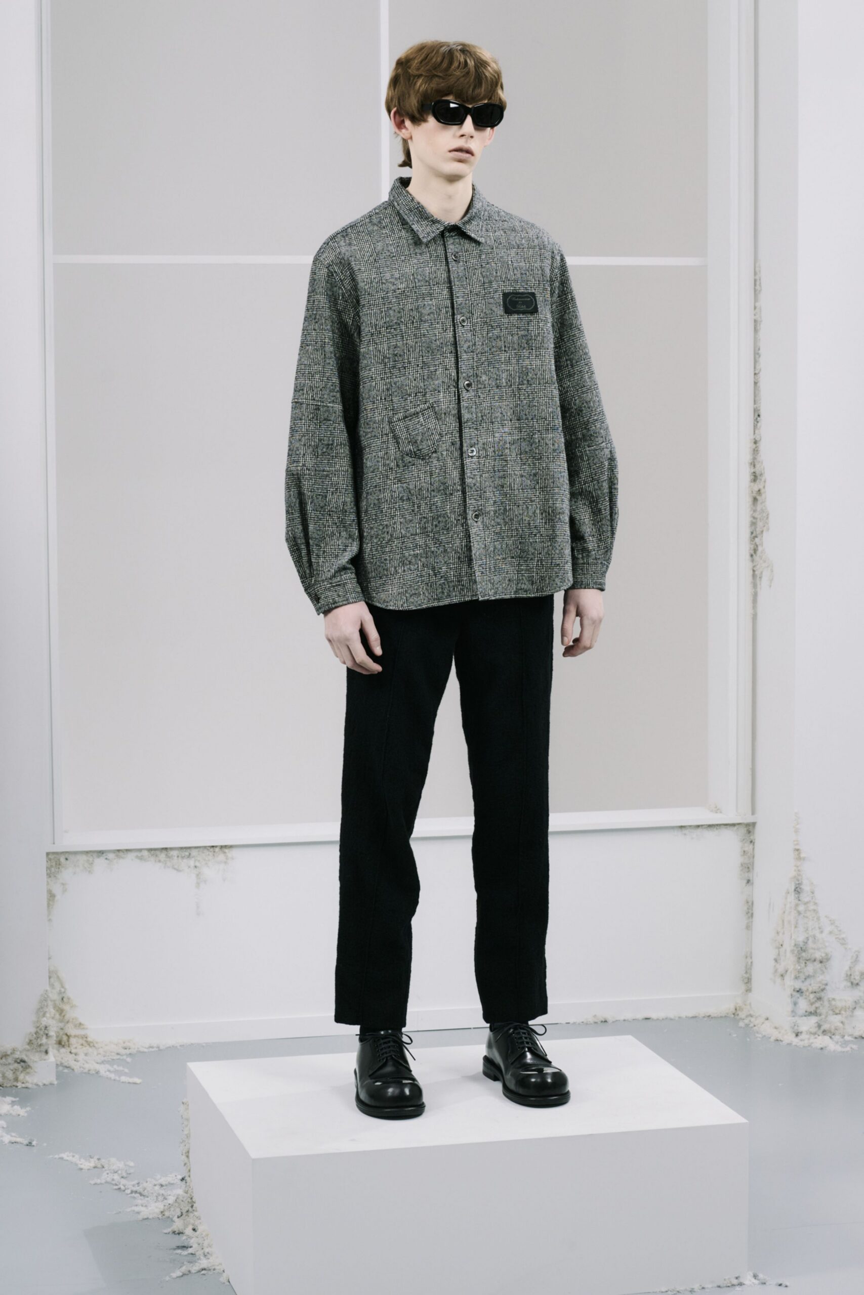 gray wool long-sleeve collared relaxed buttoned shirt