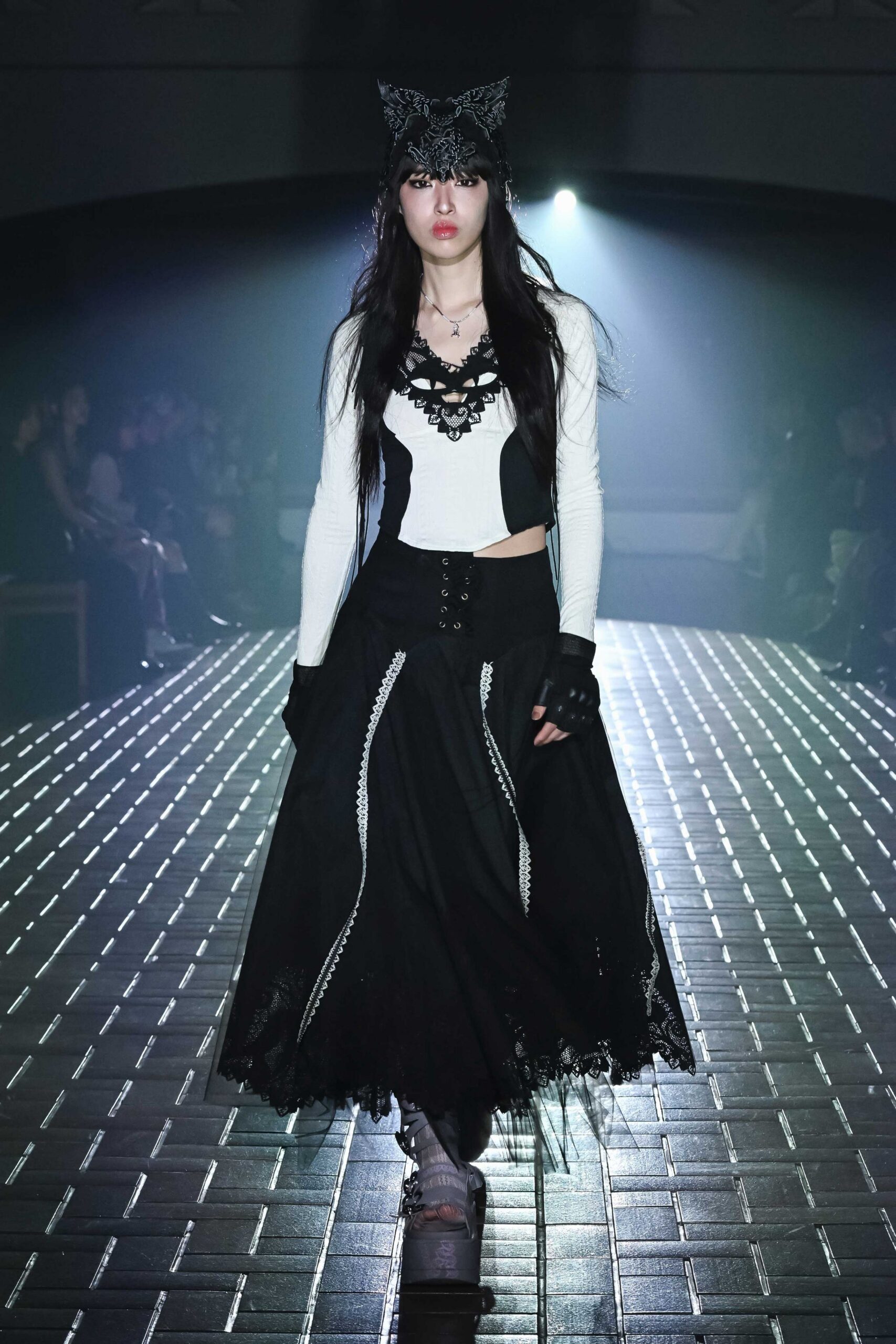 fitted black skirt with white top