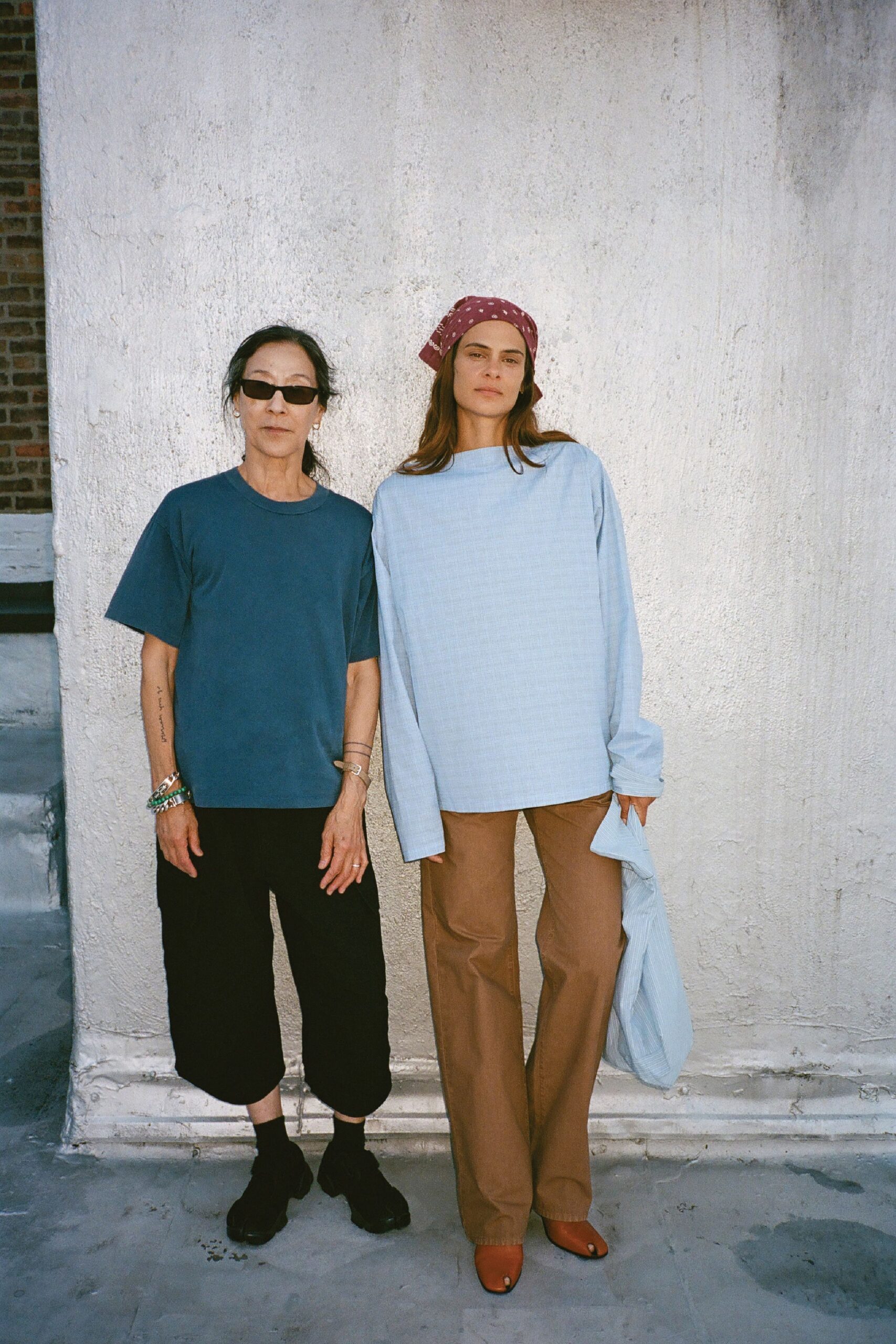 blue cotton long-sleeve collared oversized blouse