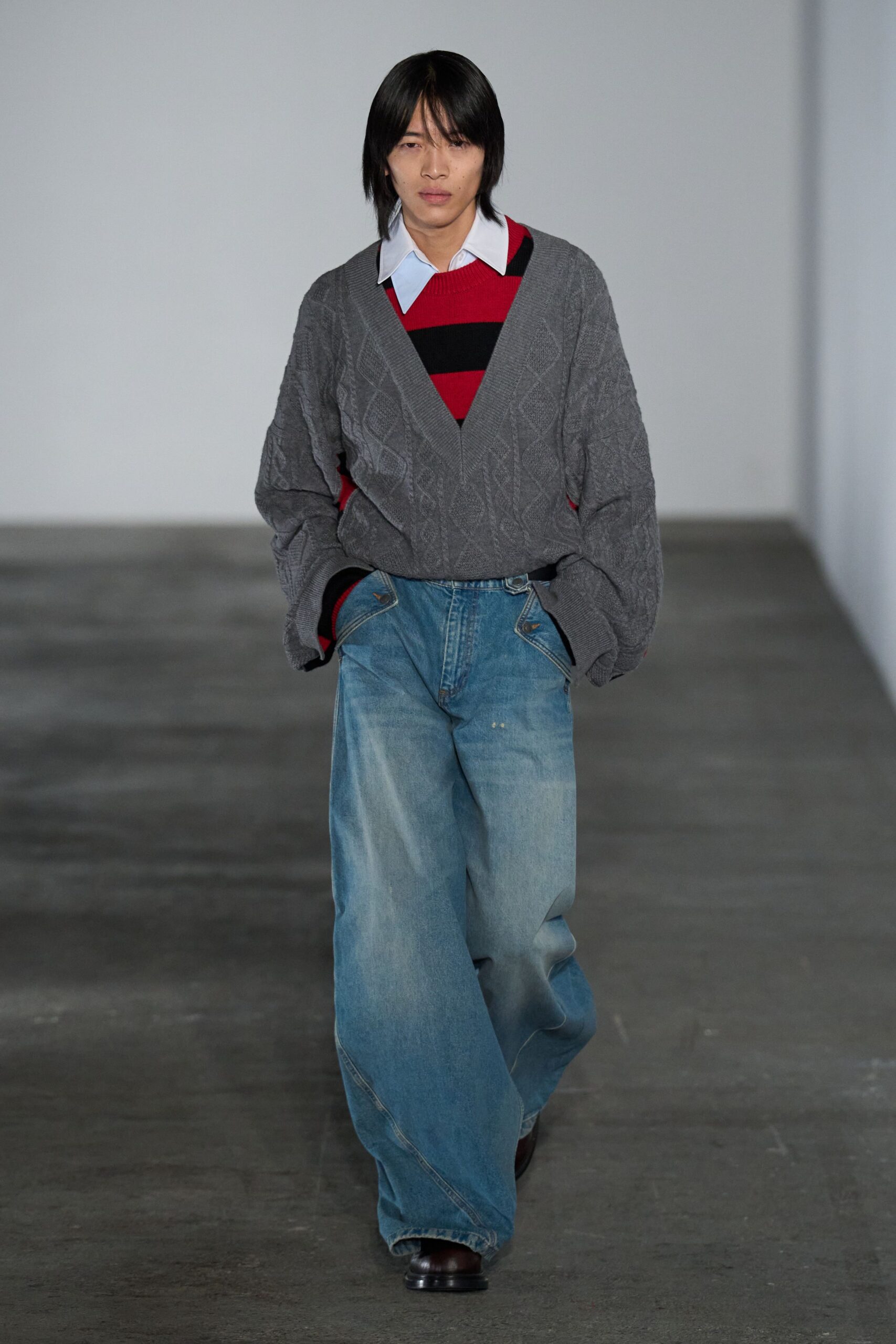 gray wool long-sleeve v-neck oversized ribbed sweater