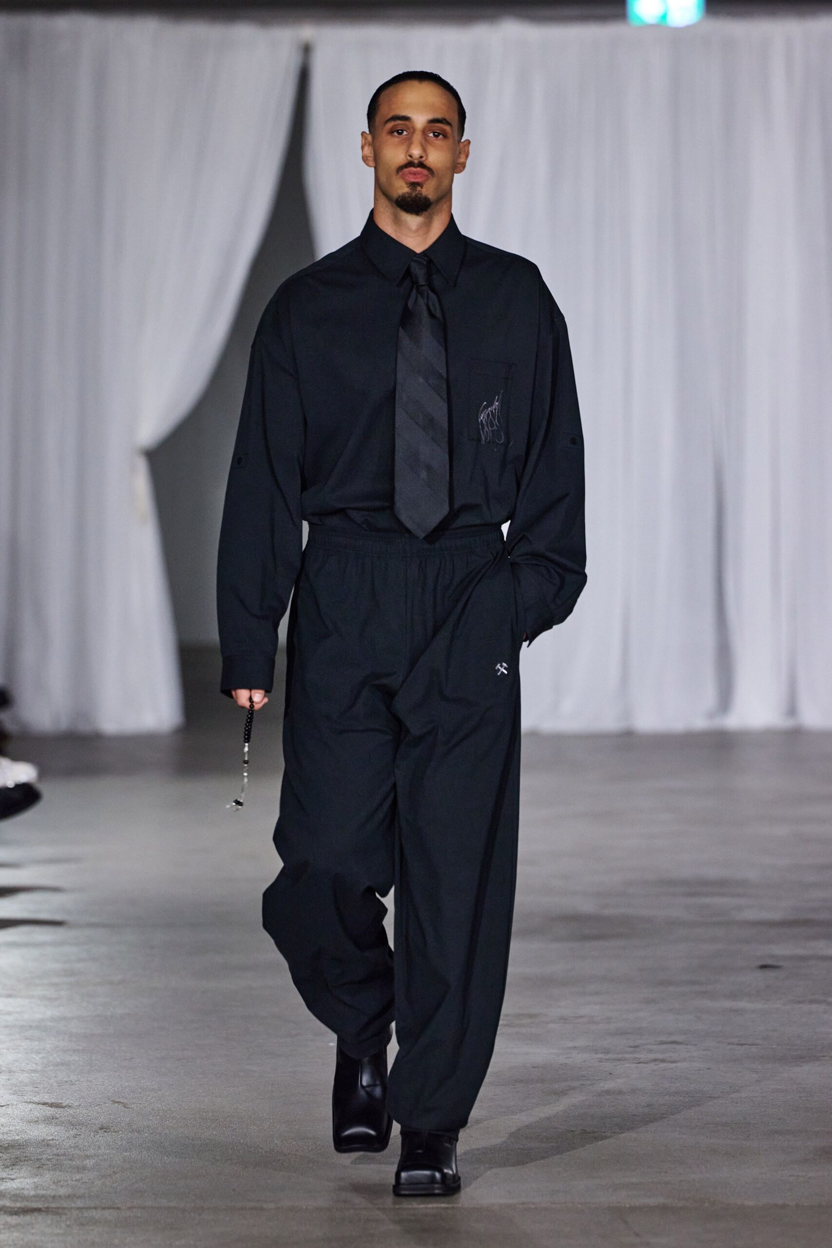 black relaxed shirt and pants