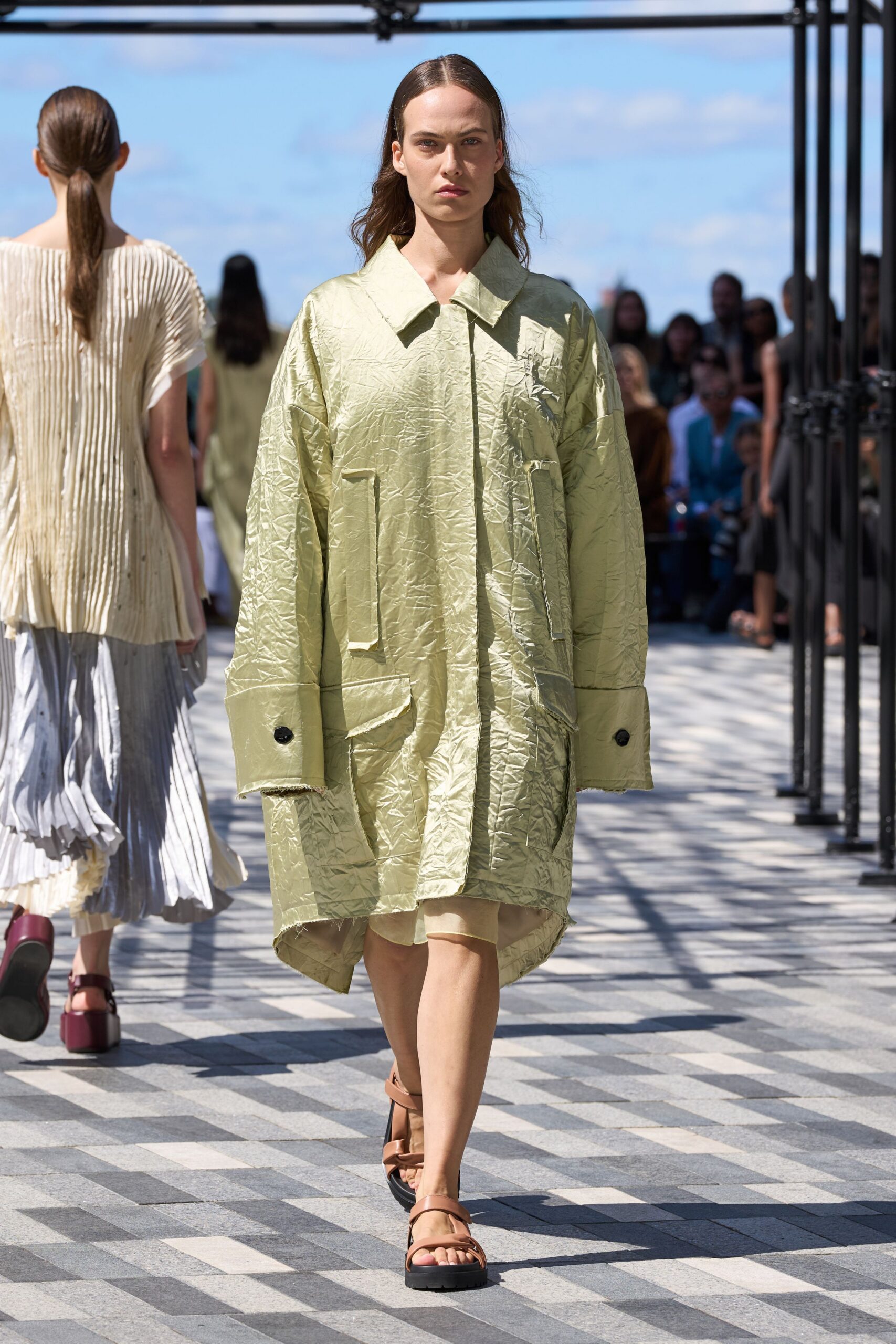 green silk long-sleeve collared oversized pockets shiny coat