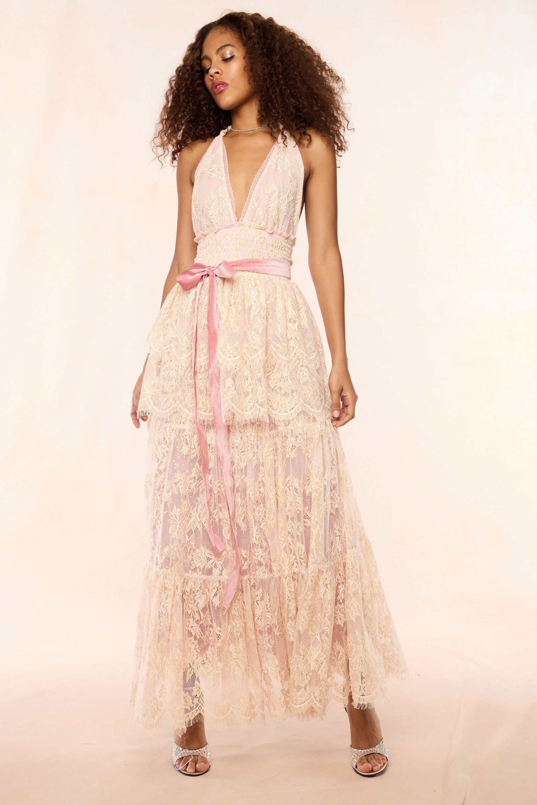 pink lace sleeveless gown