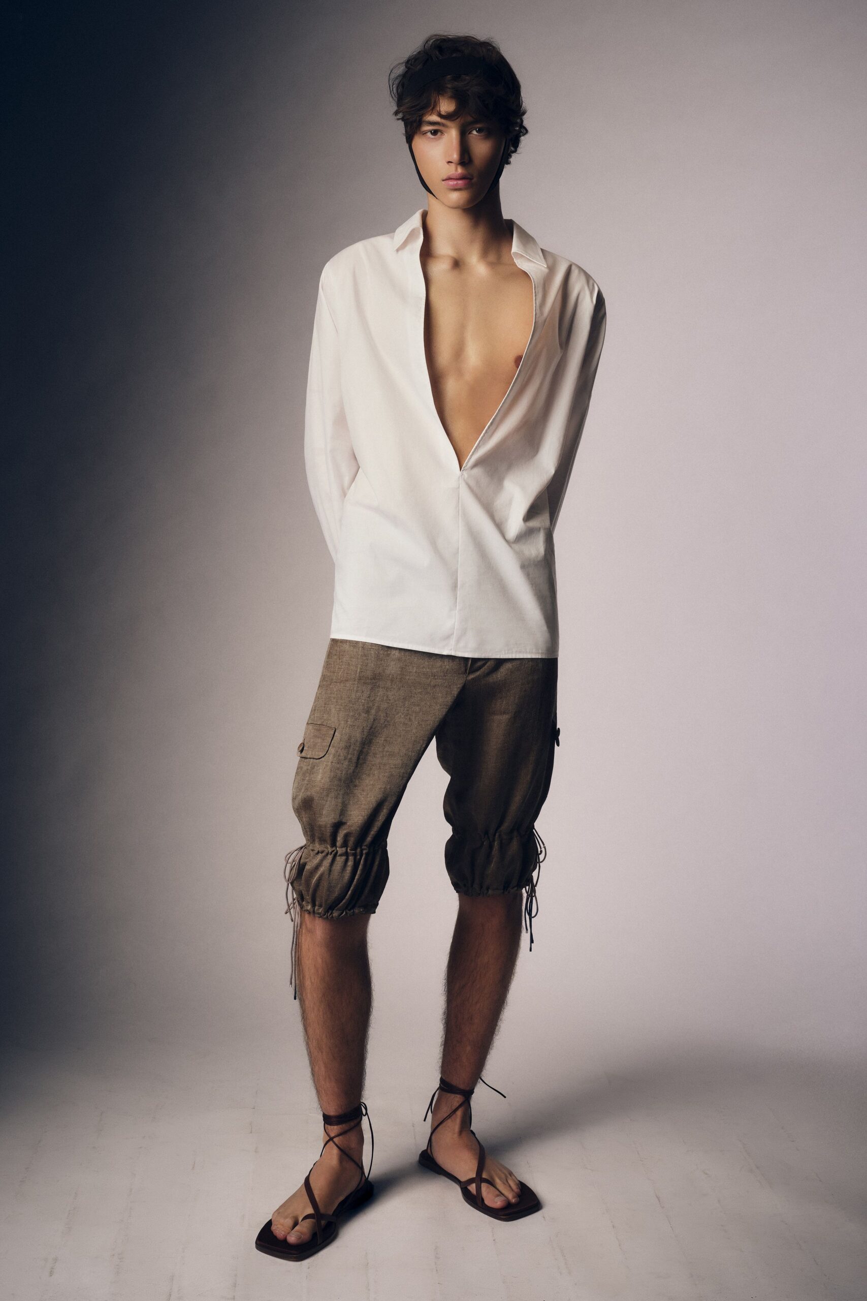 beige linen relaxed cargo cropped pants