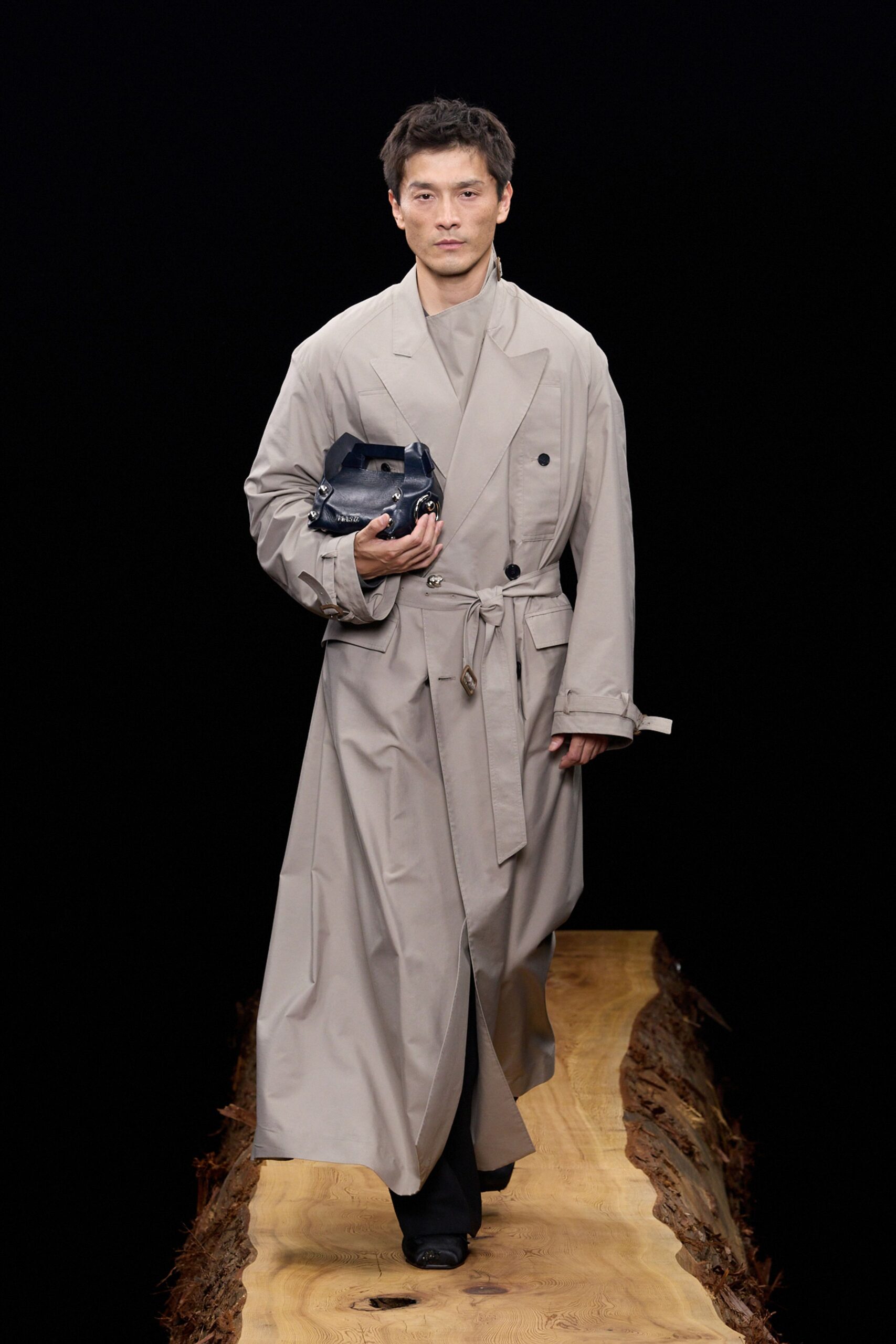 beige relaxed trench coat