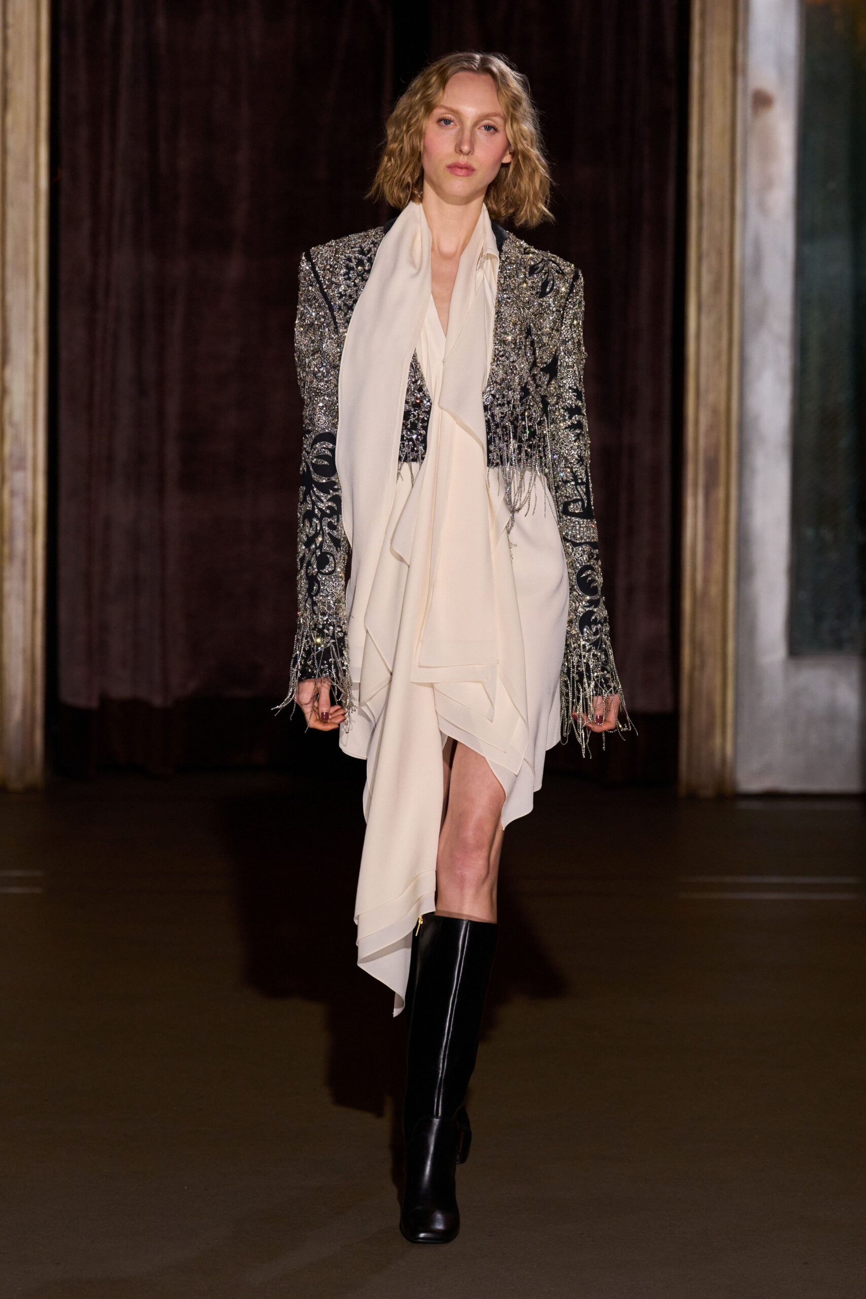 black cotton long-sleeve collared structured embroidered jacket