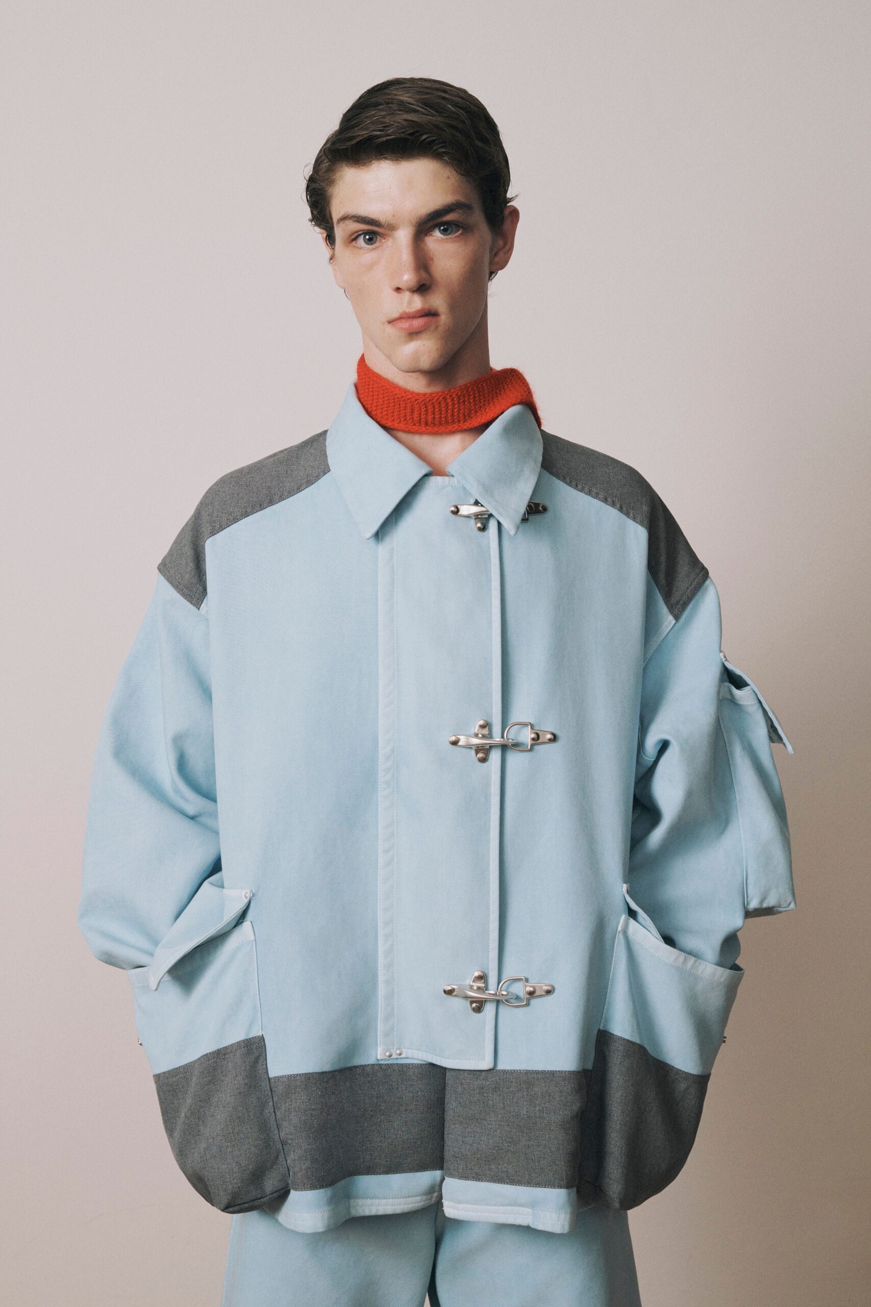 blue cotton long-sleeve collared oversized buttoned pockets jacket