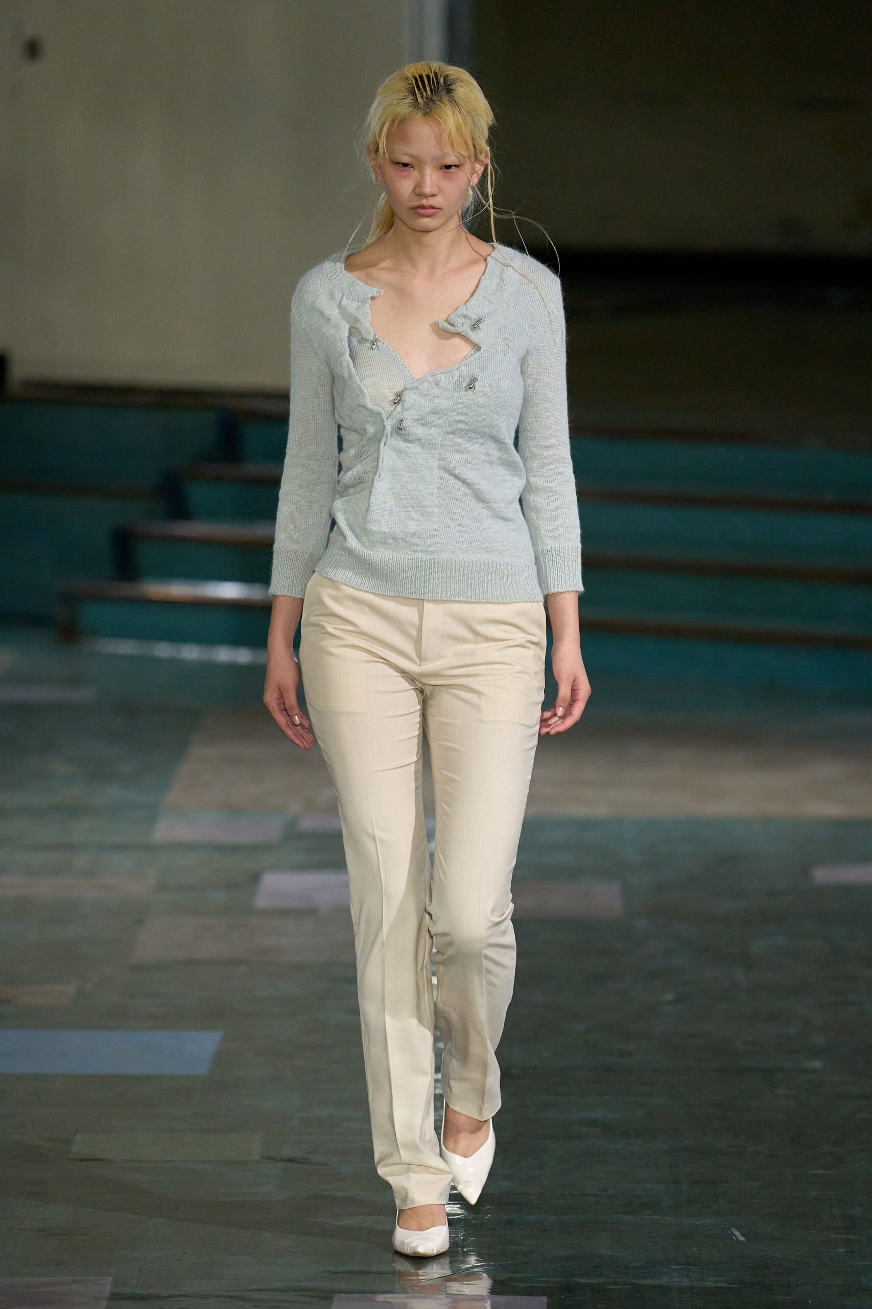 beige cotton slim straight-leg pants