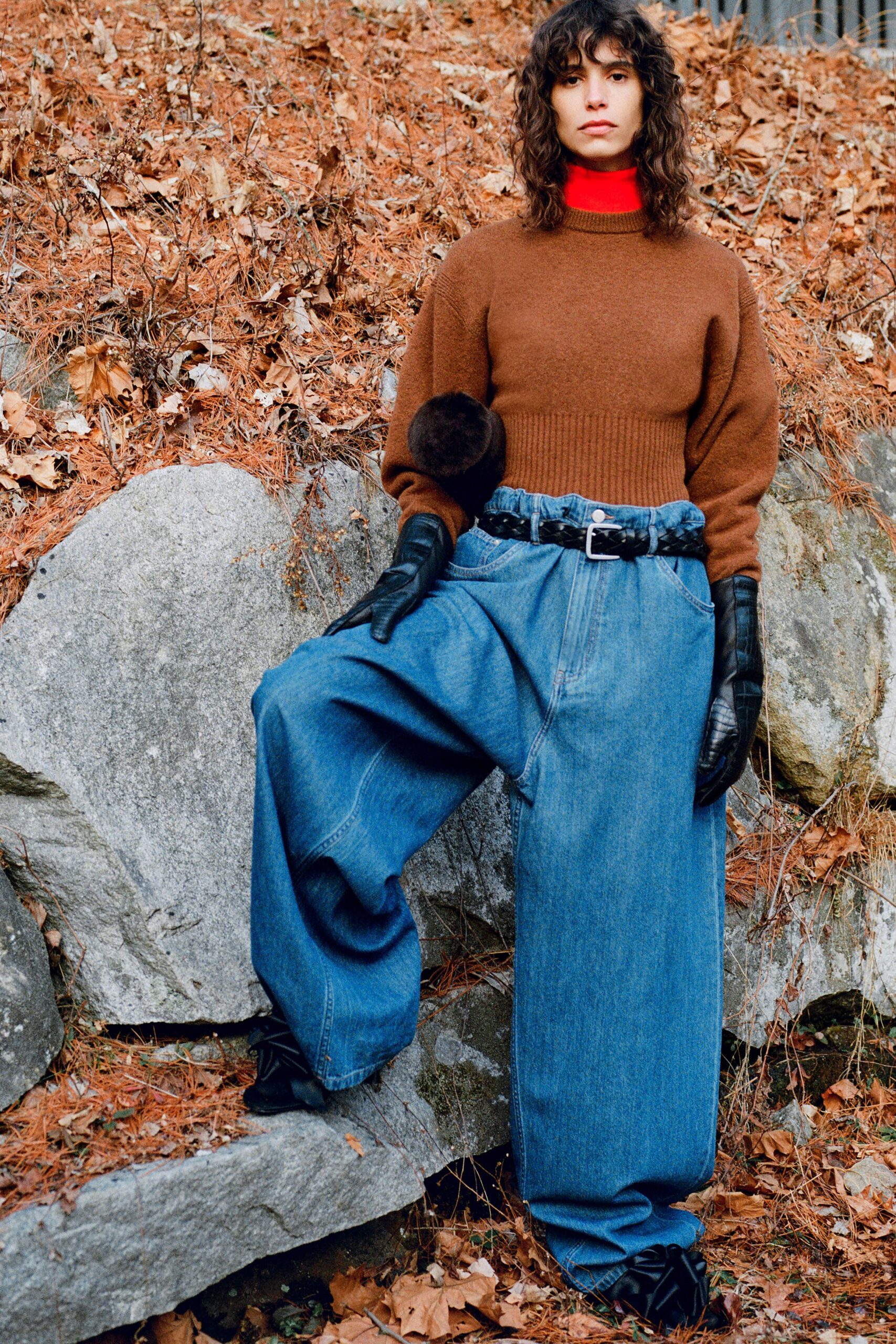 brown wool long-sleeve high-neck fitted sweater