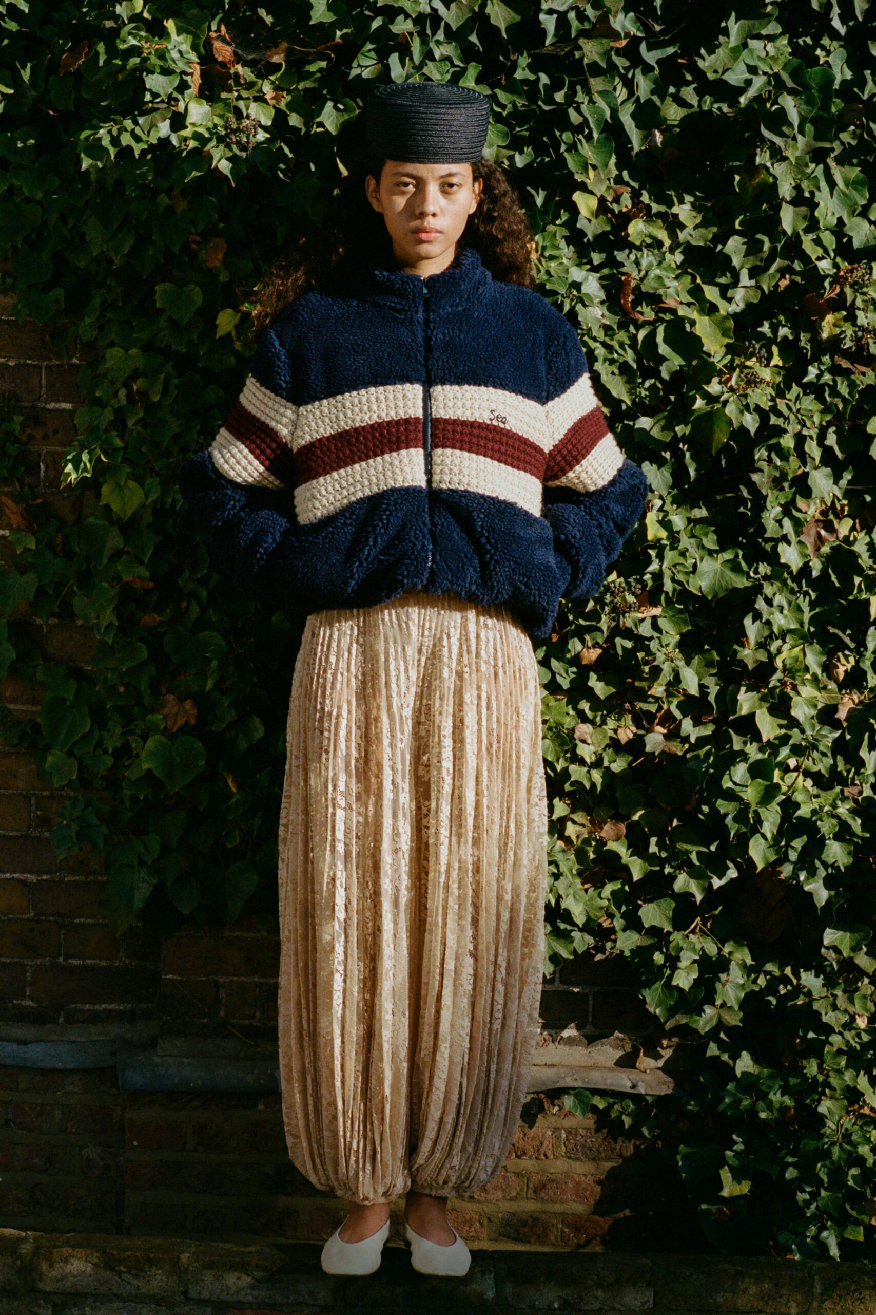 gold silk fitted pleated shiny pants