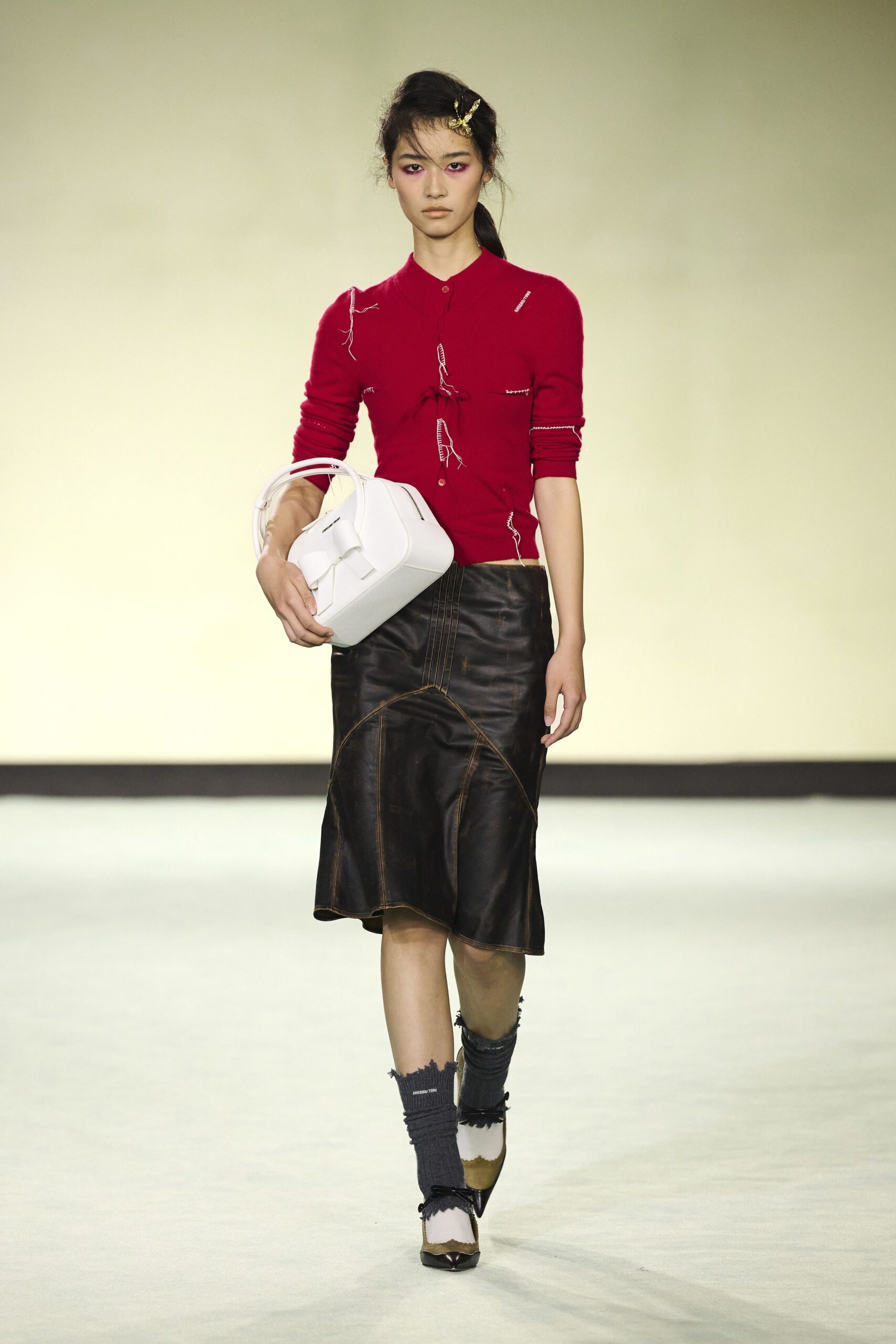 red cotton long-sleeve v-neck fitted embroidered top
