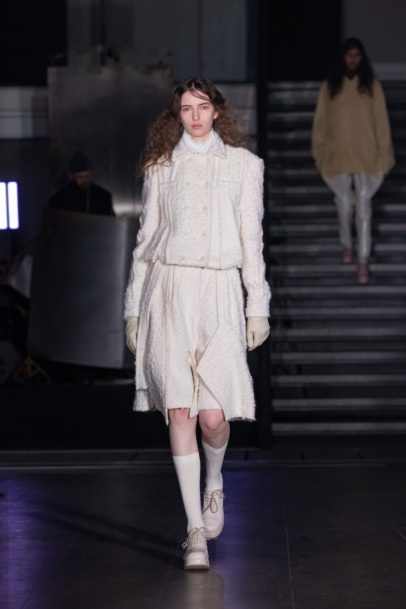 white leather gloves