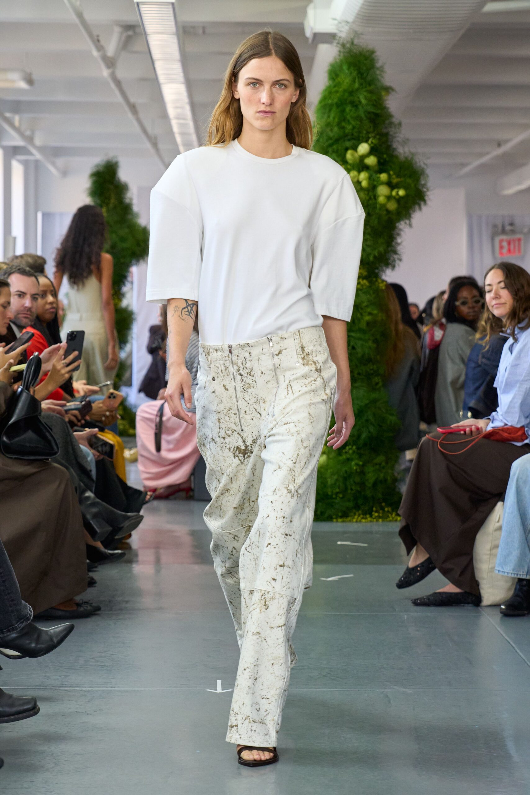 white cotton short-sleeve collared oversized top