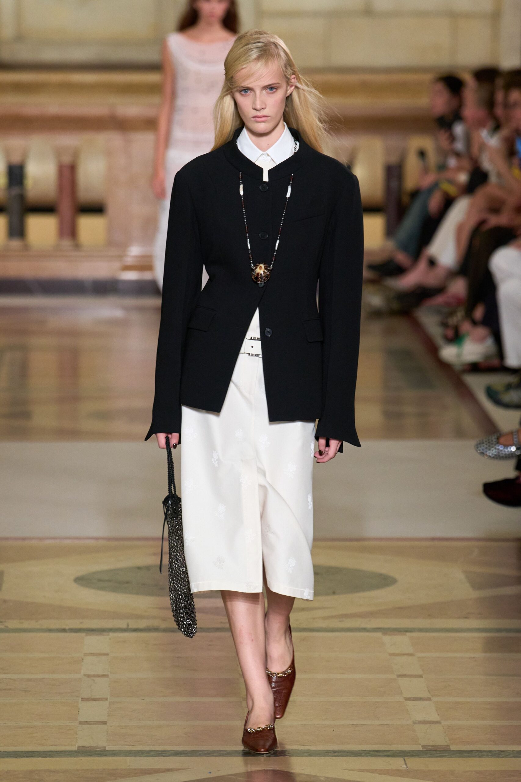 black blazer white shirt pleated skirt