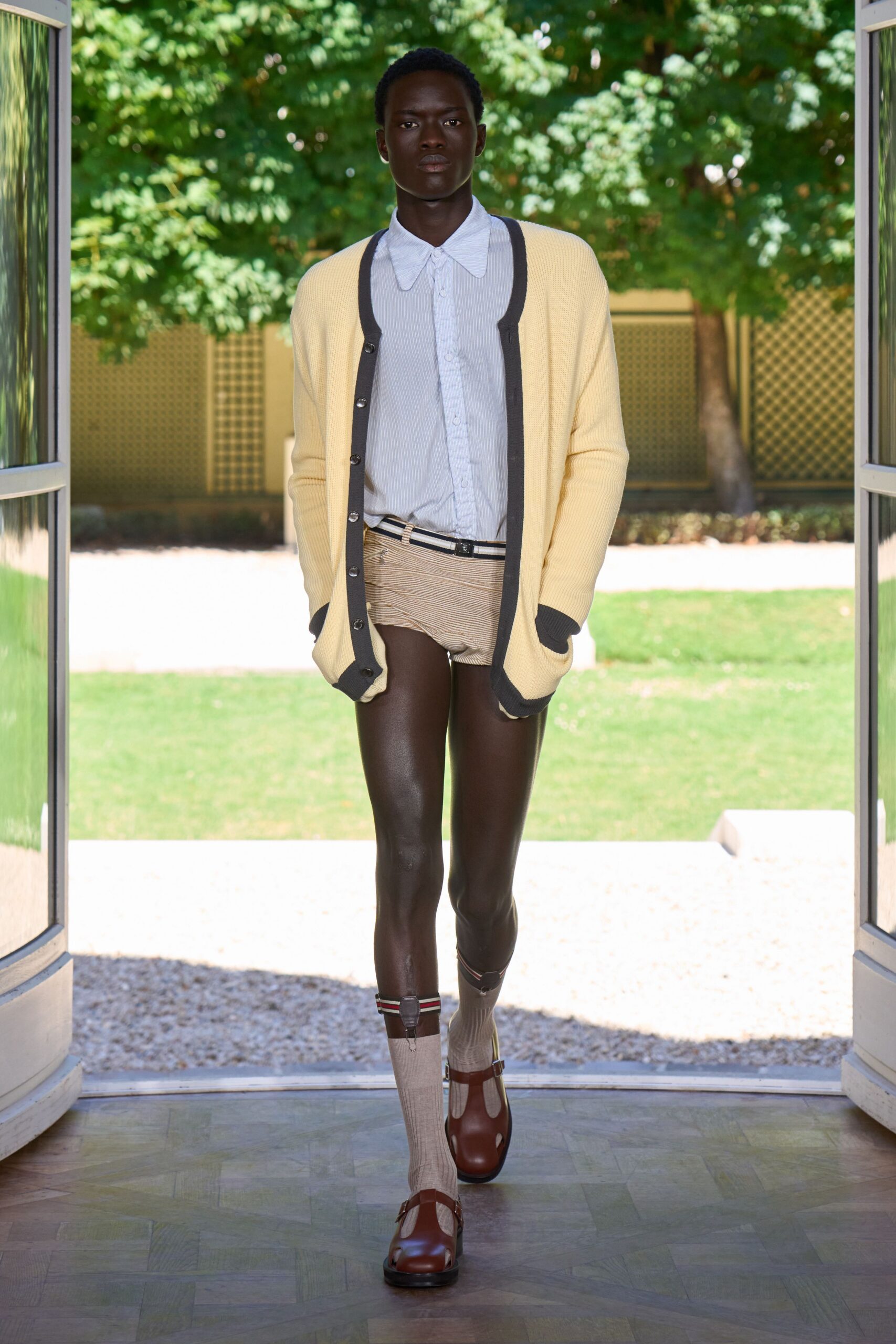 yellow cotton long-sleeve collared relaxed cardigan