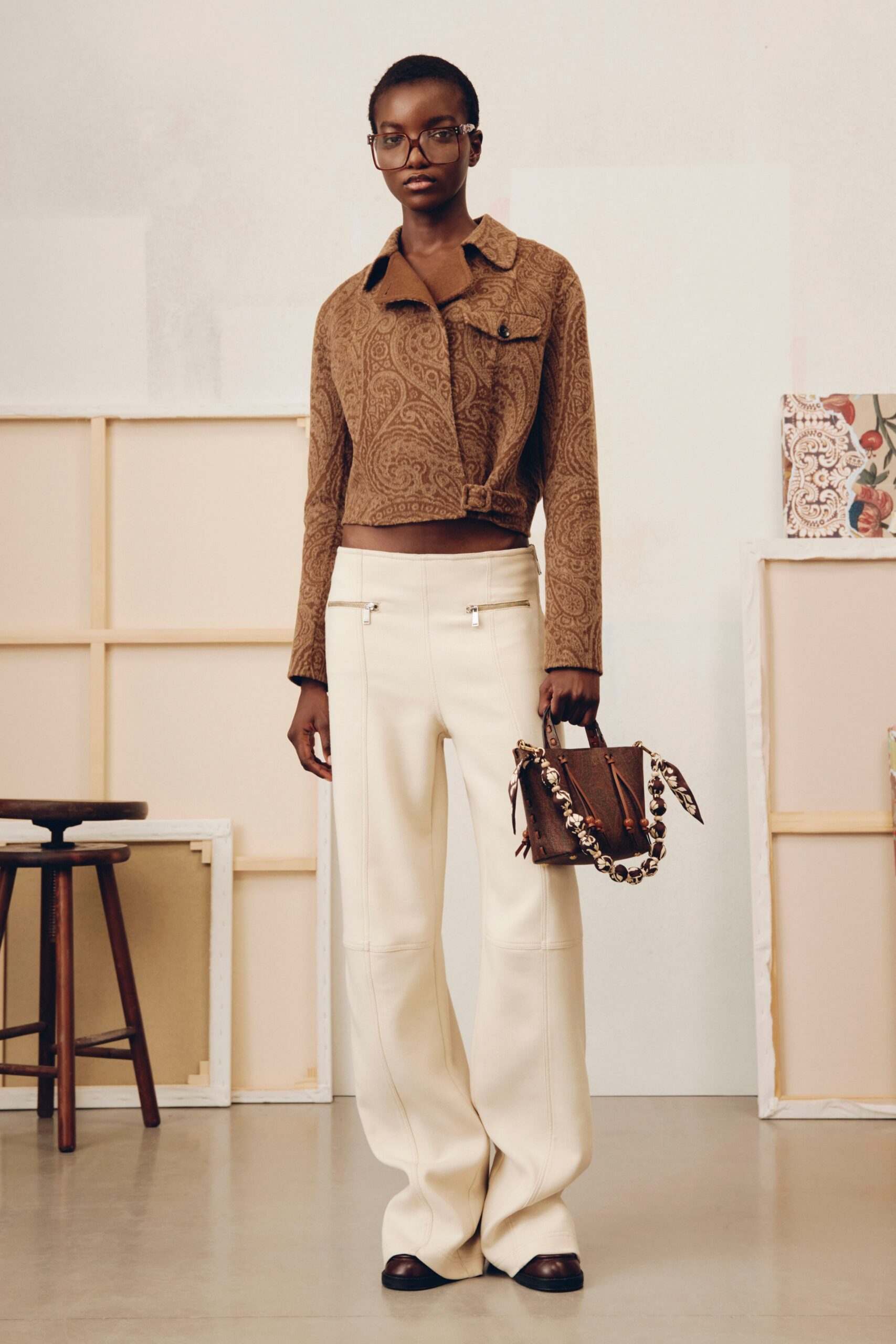 brown cotton short-sleeve collared fitted embroidered jacket