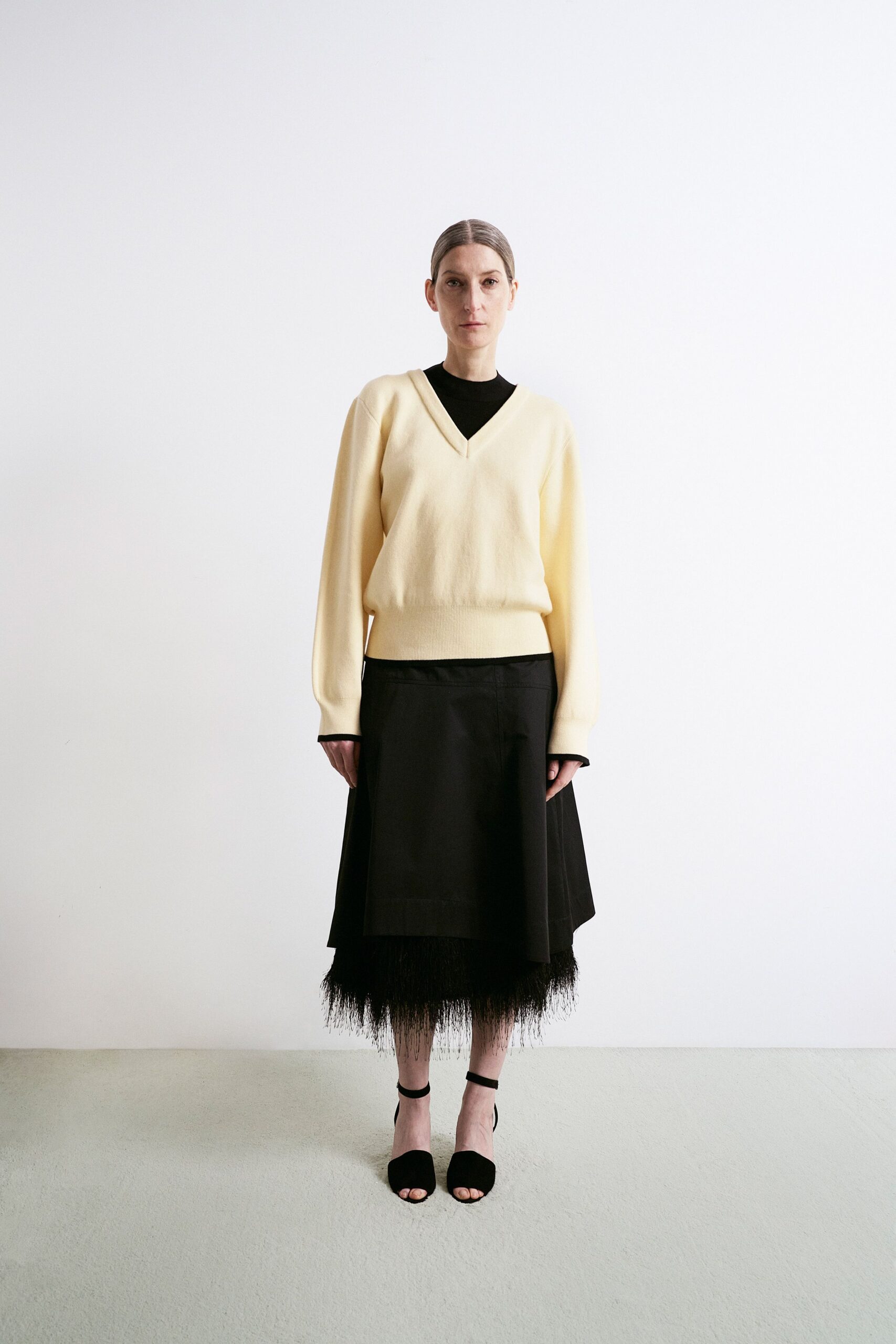 yellow wool long-sleeve v-neck fitted sweater