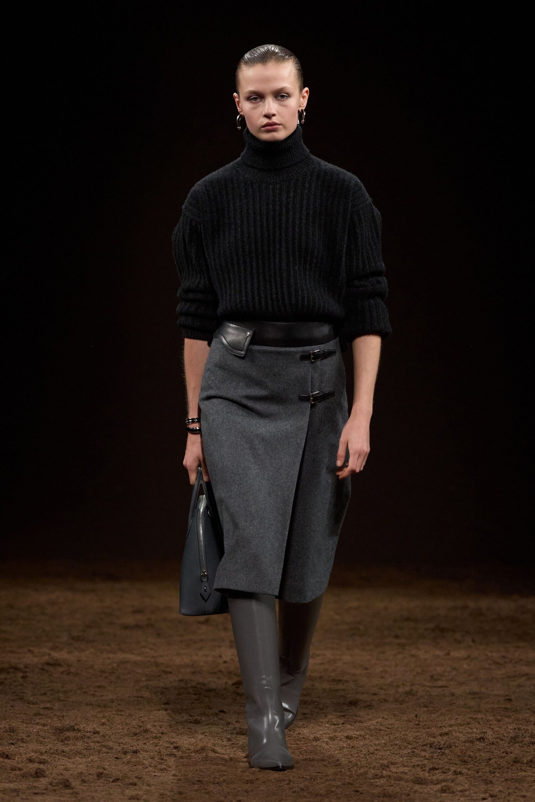 gray wool asymmetric fitted pencil skirt