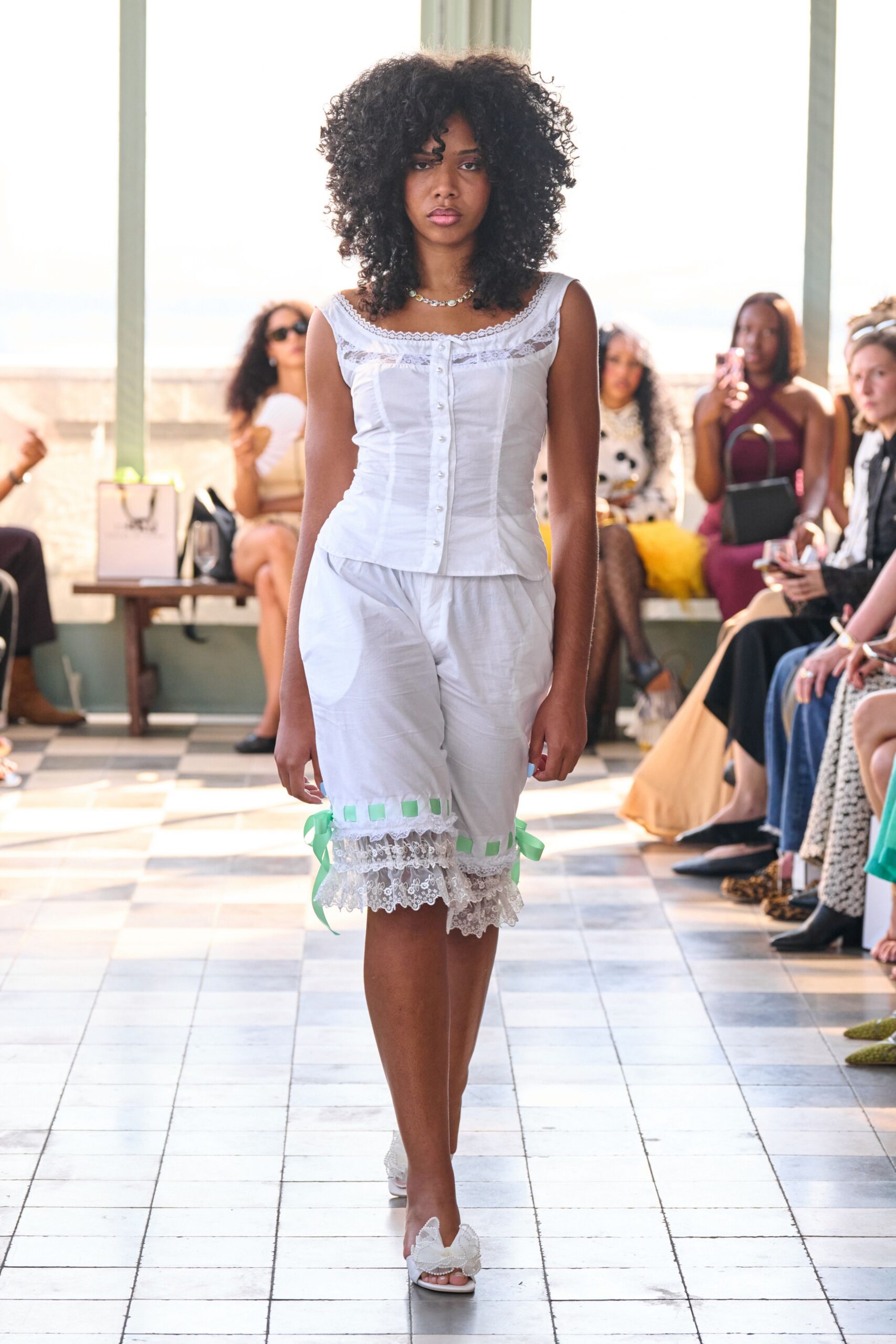 white cotton fitted ruffled short shorts