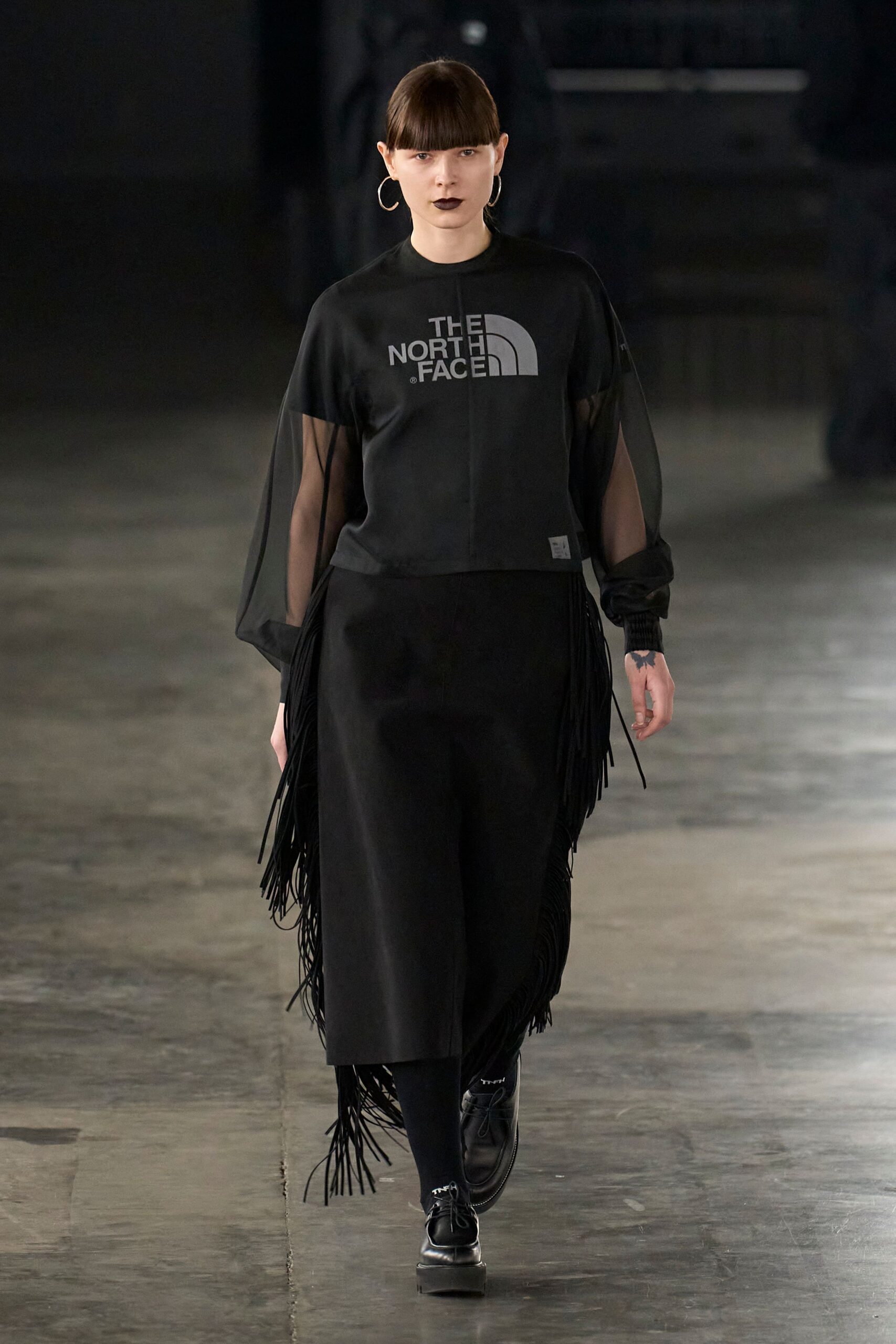 black cotton long-sleeve collared relaxed fringed top