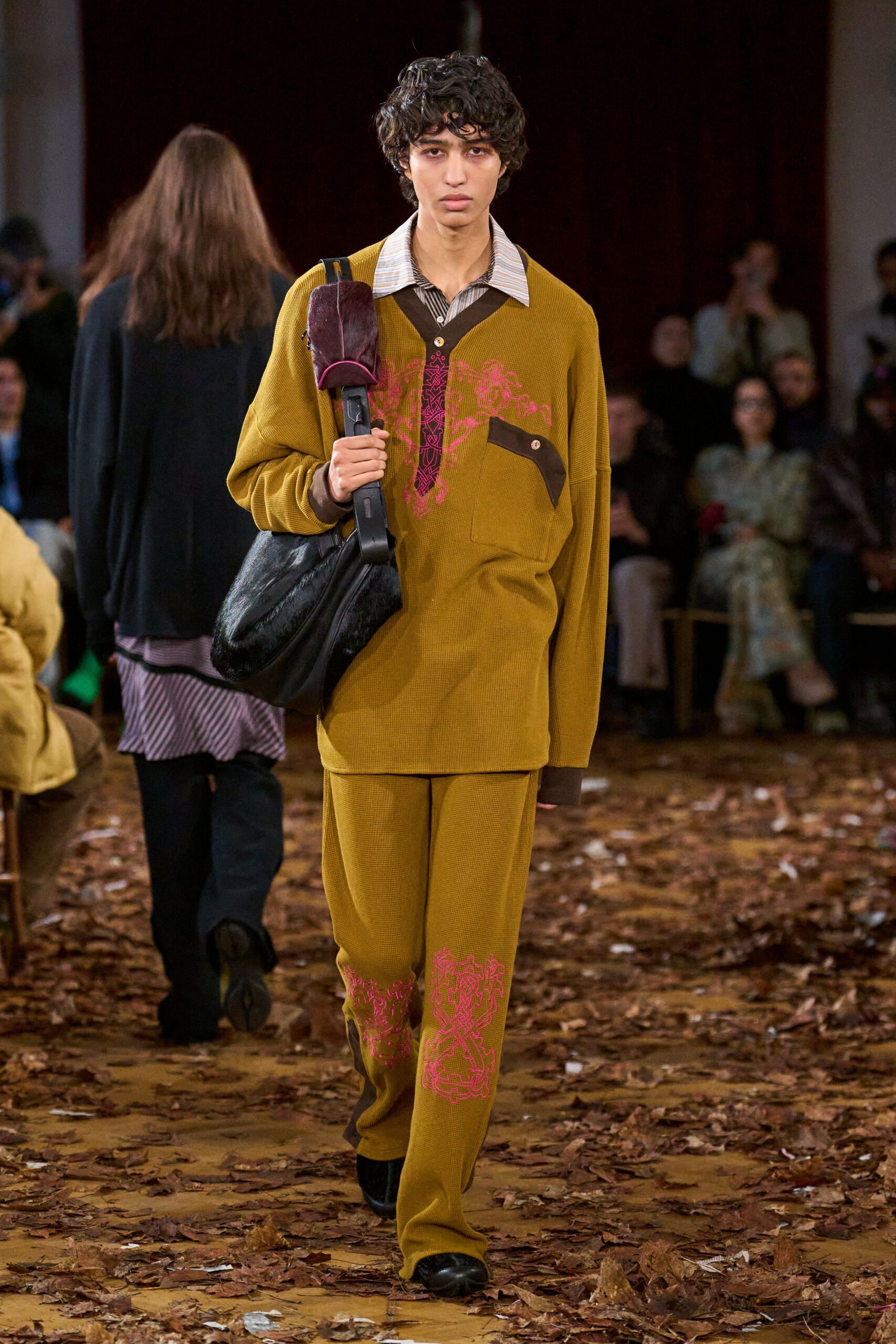 yellow cotton long-sleeve collared relaxed embroidered shirt