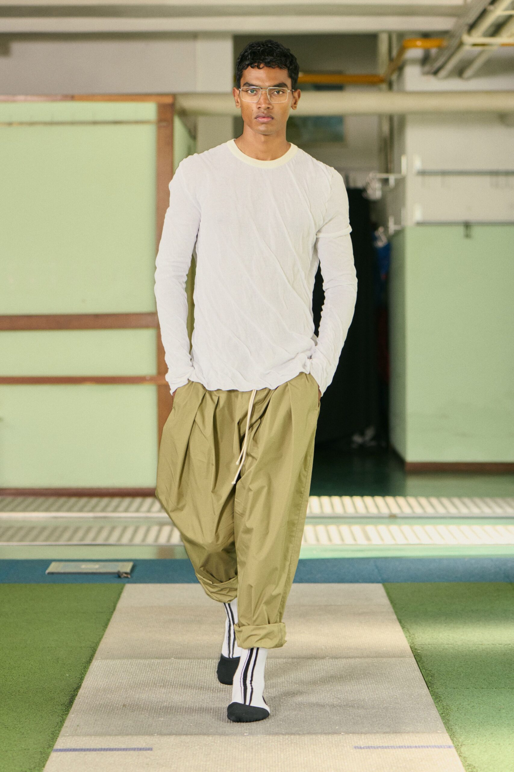 white cotton long-sleeve collared relaxed textured shirt