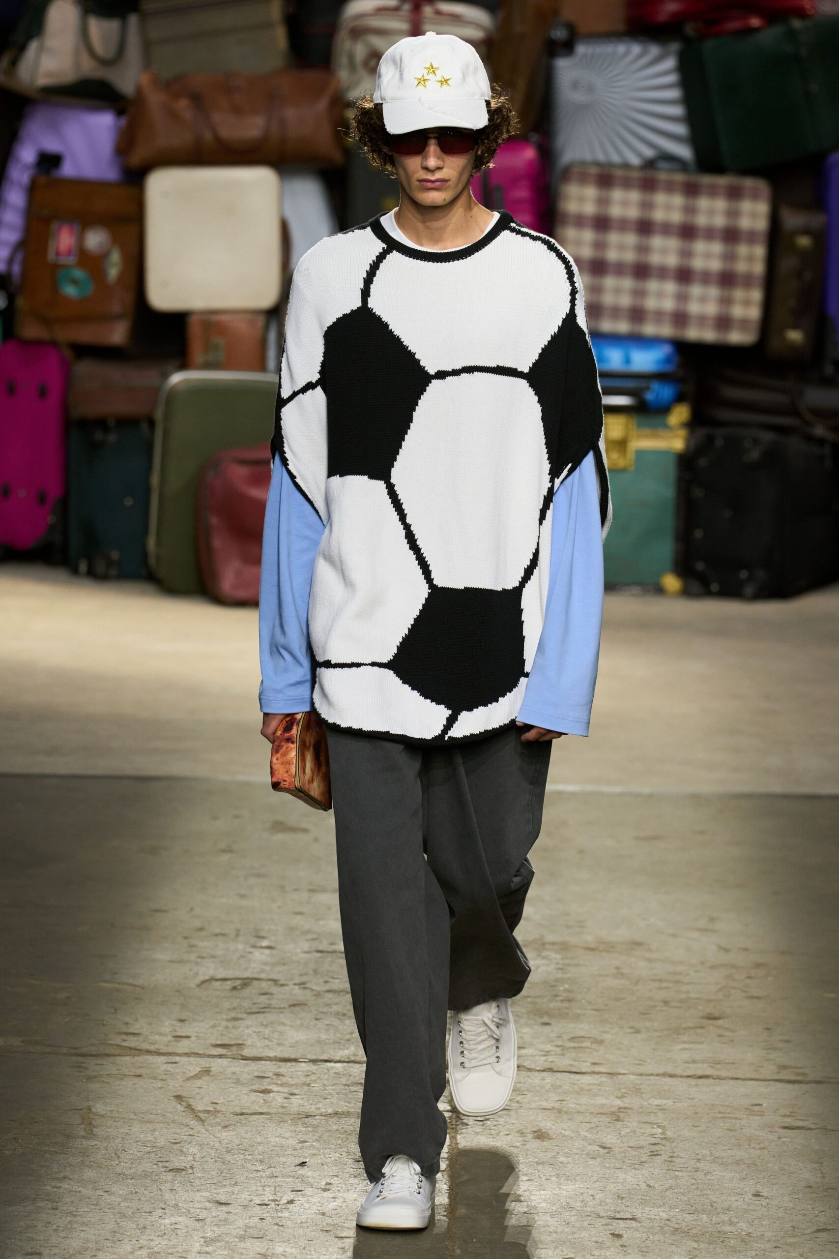 black cotton long-sleeve collared relaxed printed sweater