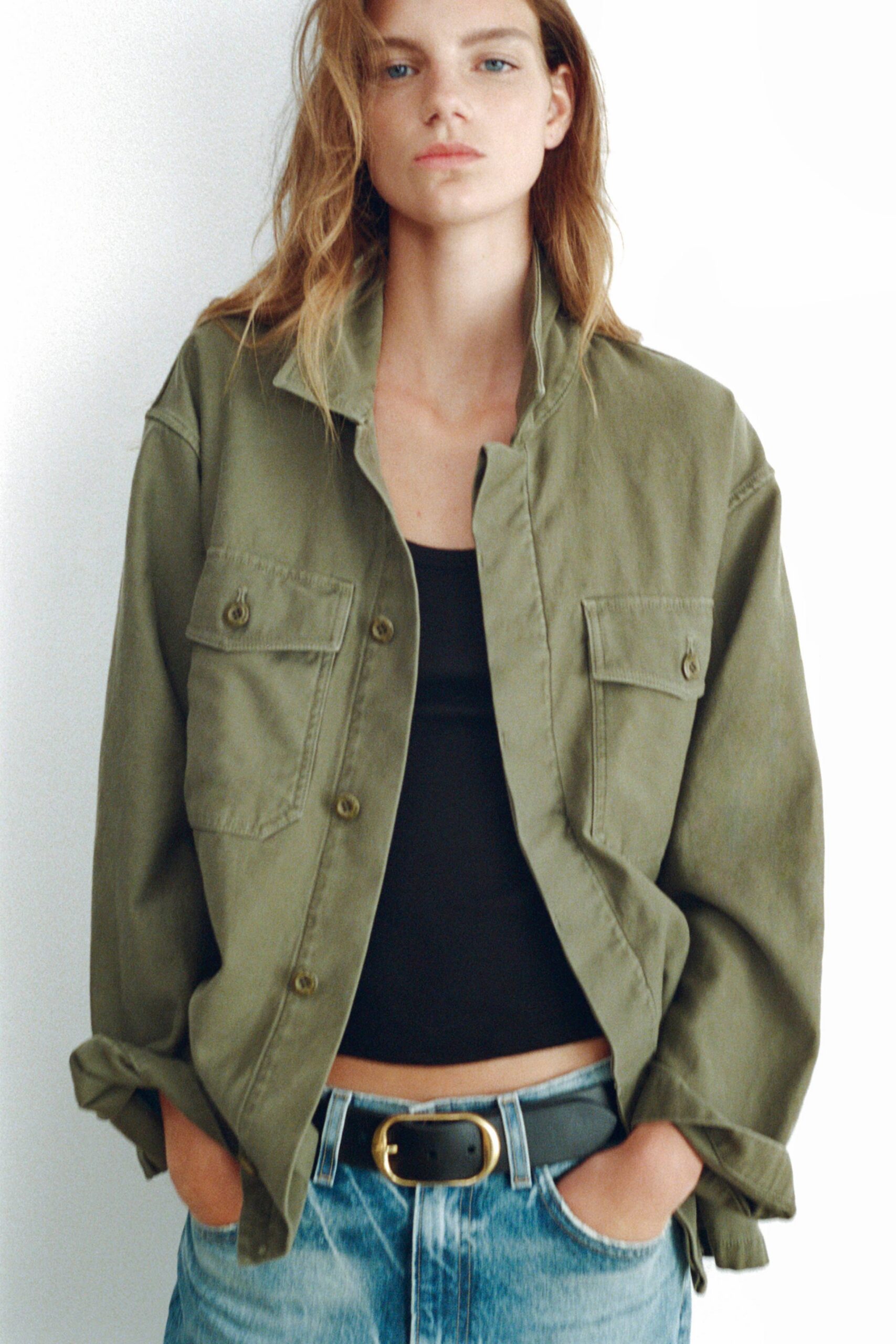 green cotton long-sleeve collared relaxed buttoned pockets jacket